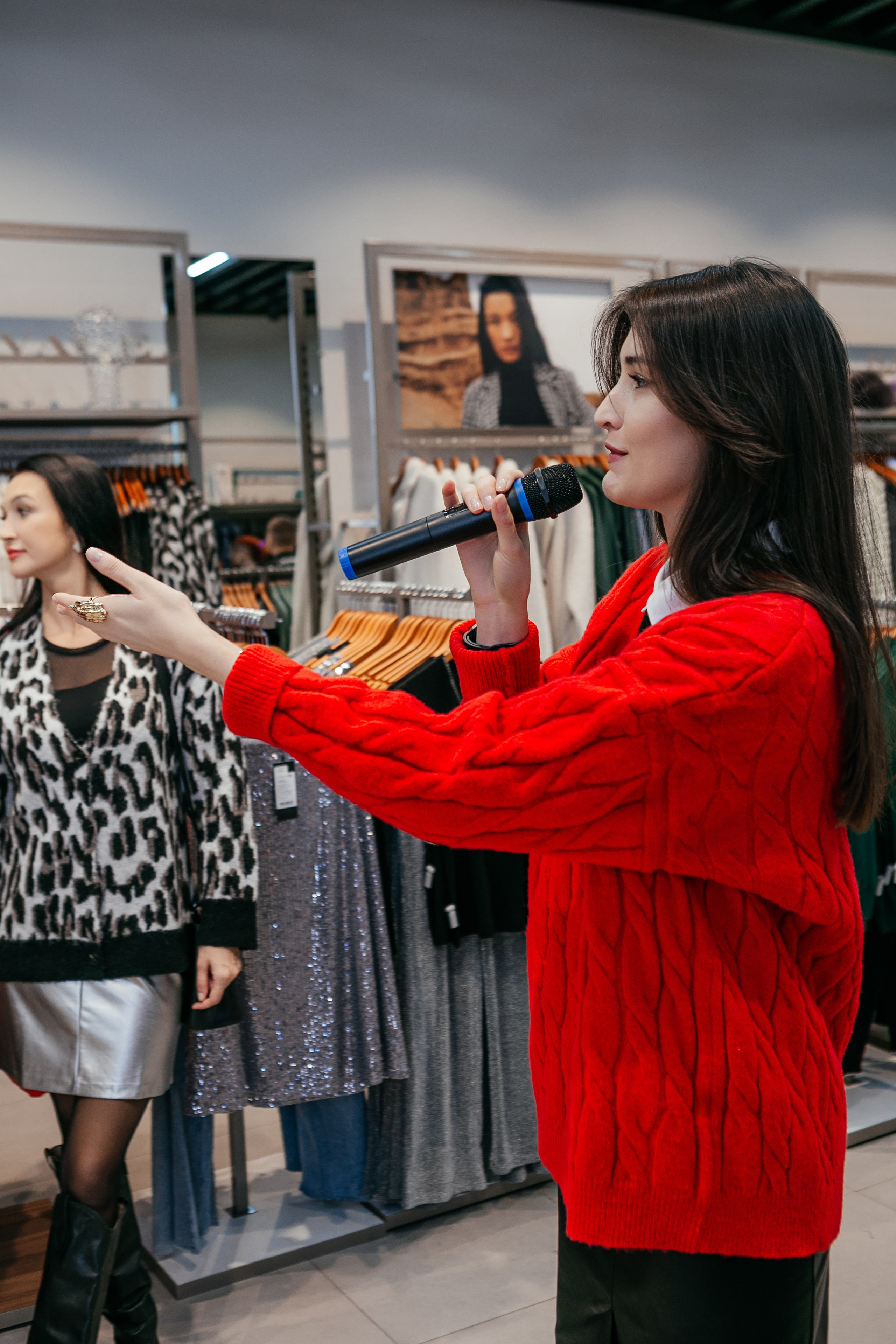 Открытие магазина SAVAGE. Контент фотограф, съемка для маркетплейсов, фуд съемка и репортажи в Новосибирске Ралия Галеева