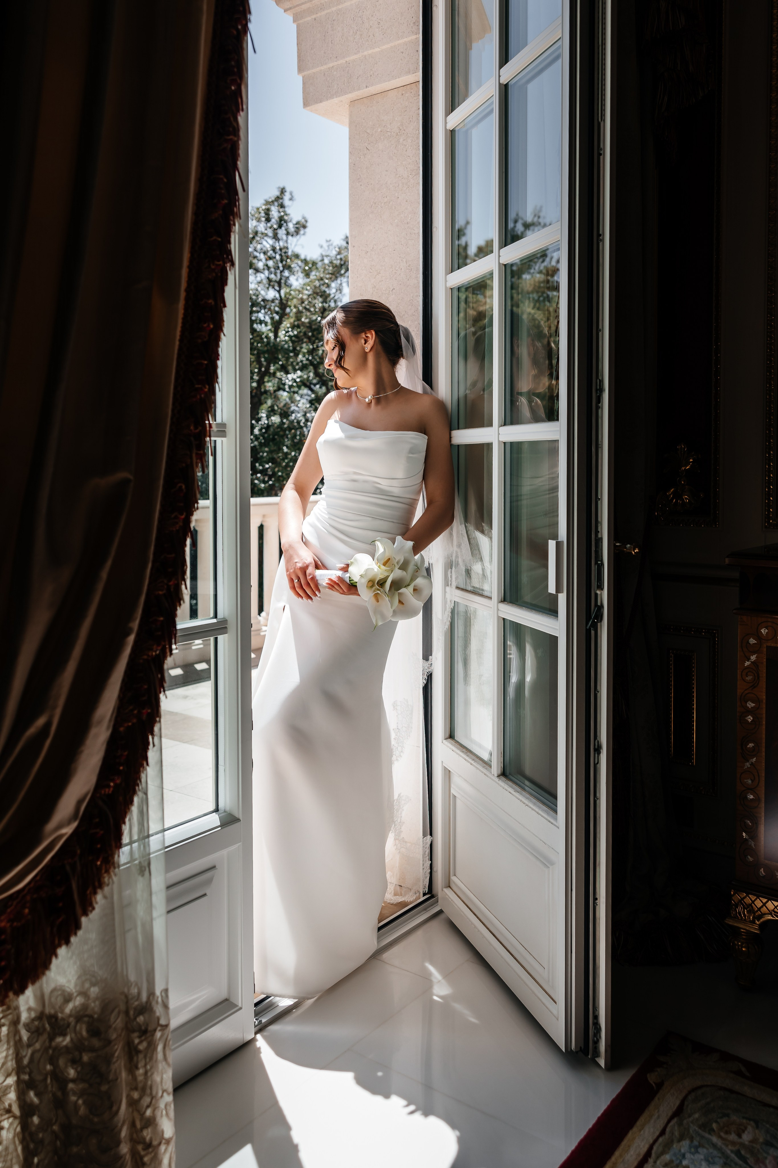 Анонс свадьбы Иры и Никиты. Прогулка в отеле Крымский Бриз. Свадебный фотограф в Крыму и Севастополе Ольга Баскакова