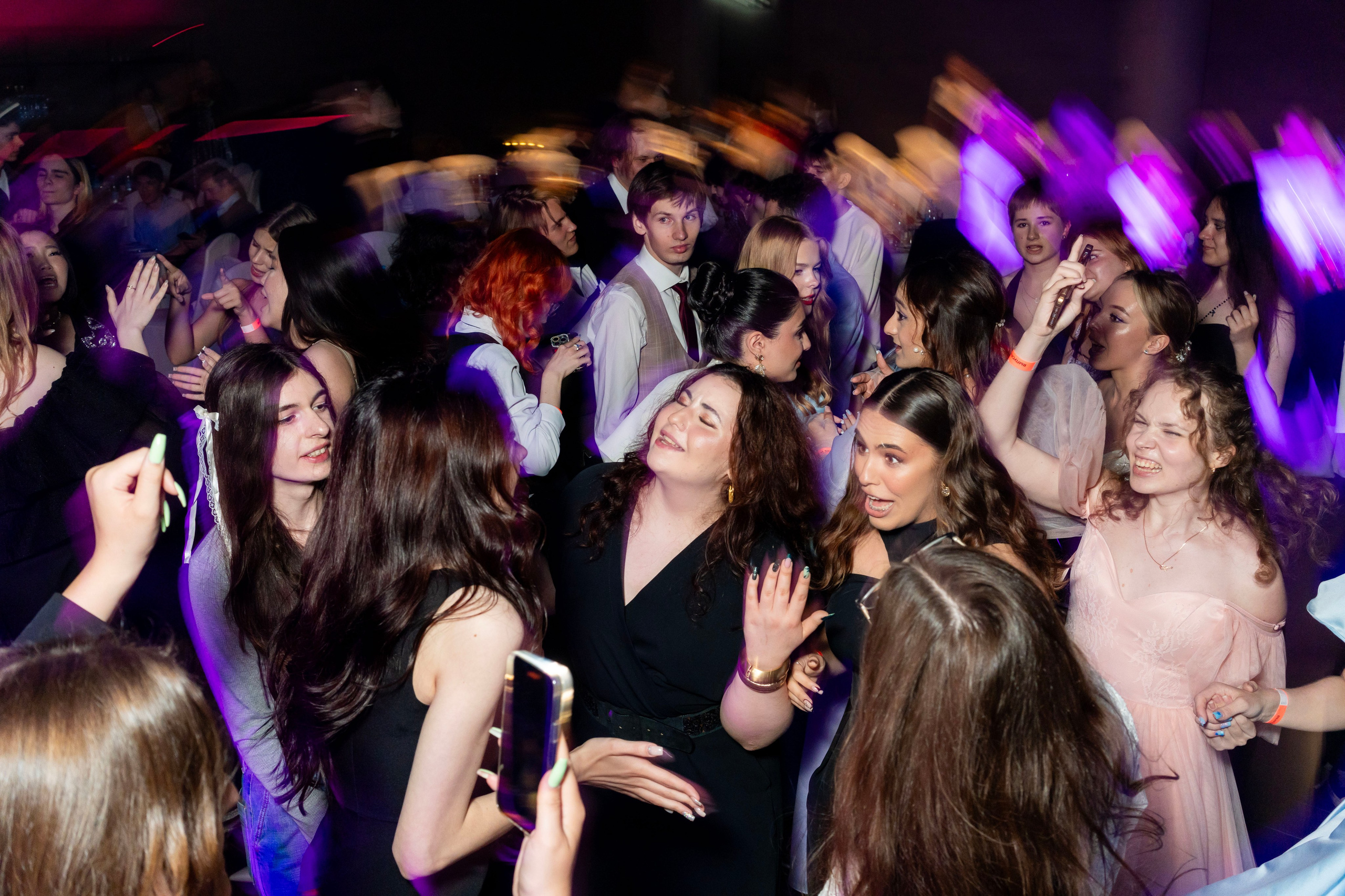 Выпускные 11 кл. Фотограф Юлия Попова