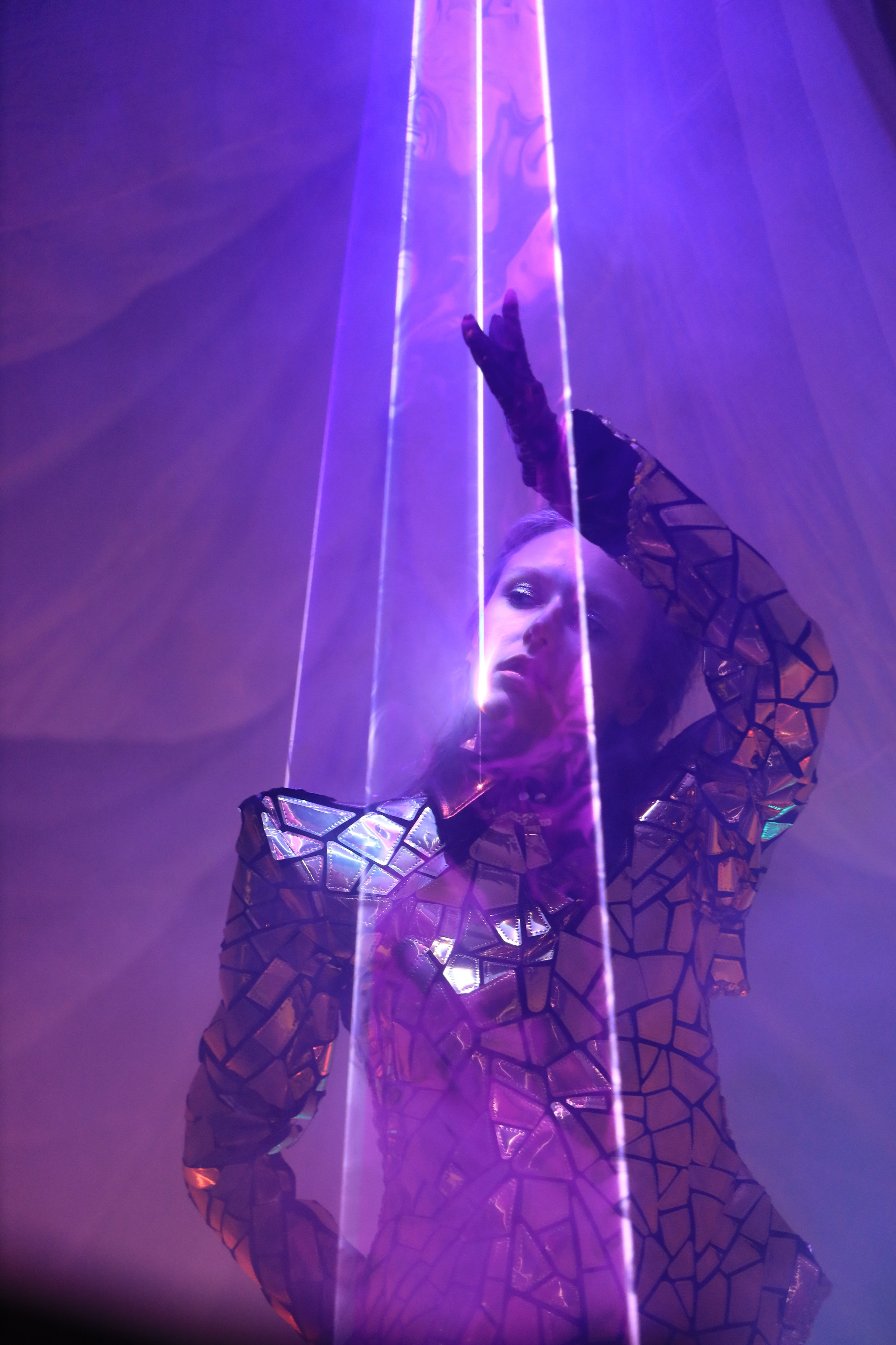 Лазерное шоу. Съемка в студии под ваш запрос, студийные съемки, фотографии архитектурных объектов — Александр Евстигнеев — фотограф Москва