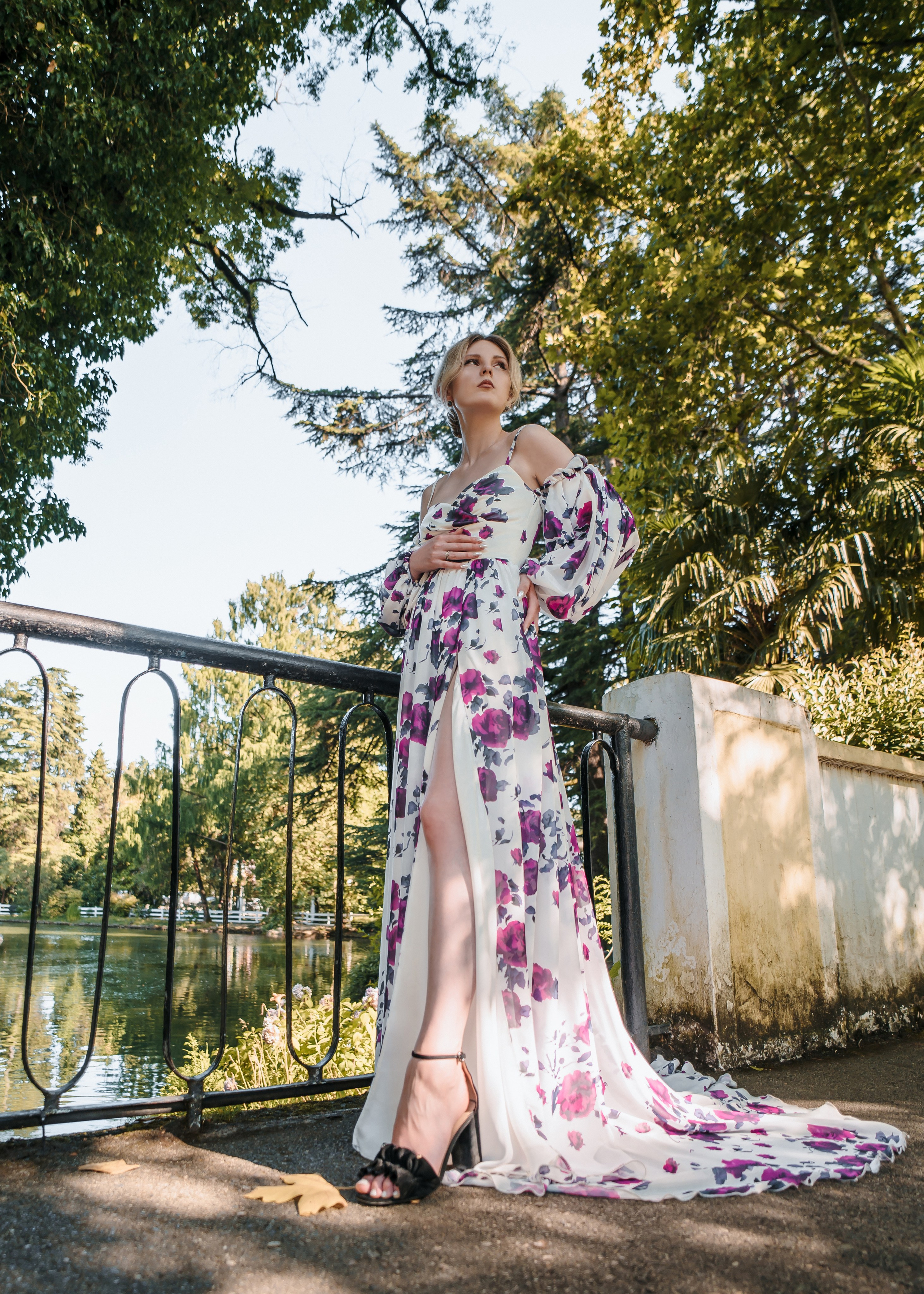 Место для фотосессии в Сочи, Адлере. Красивые свадебные фотосессии. Алина Бернд — свадебный и индивидуальный фотограф в Сочи и Адлере