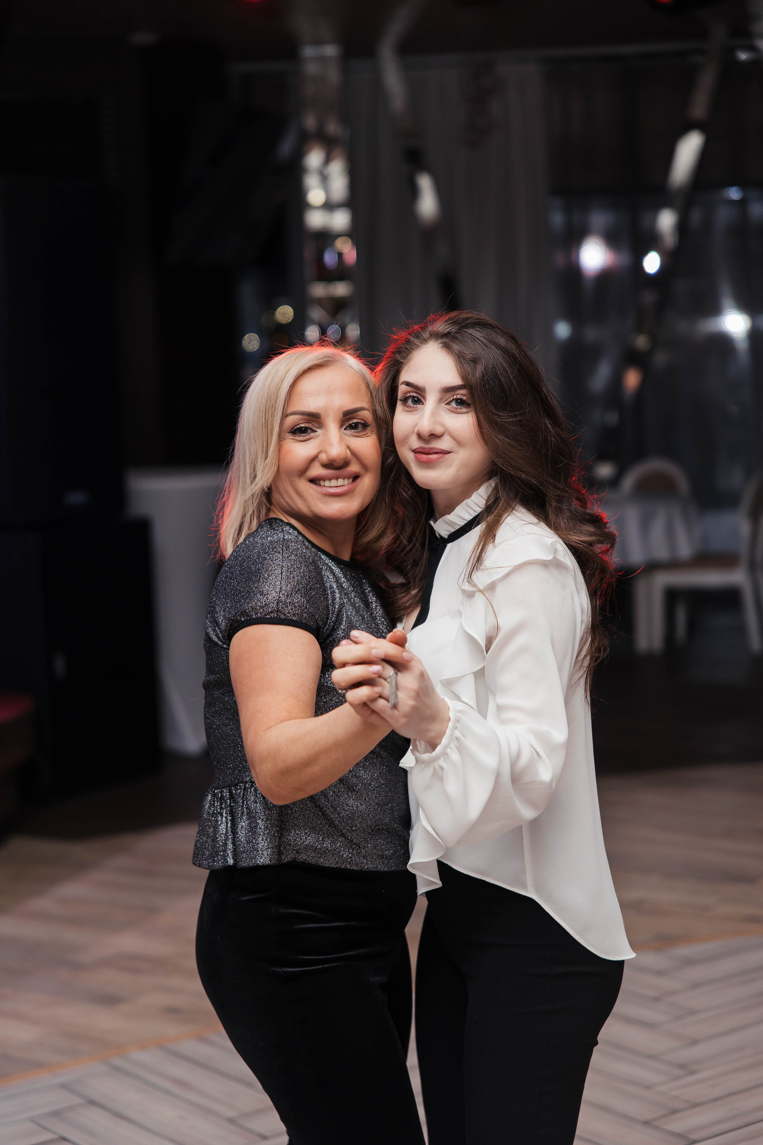 День Рождения Крис. Главная