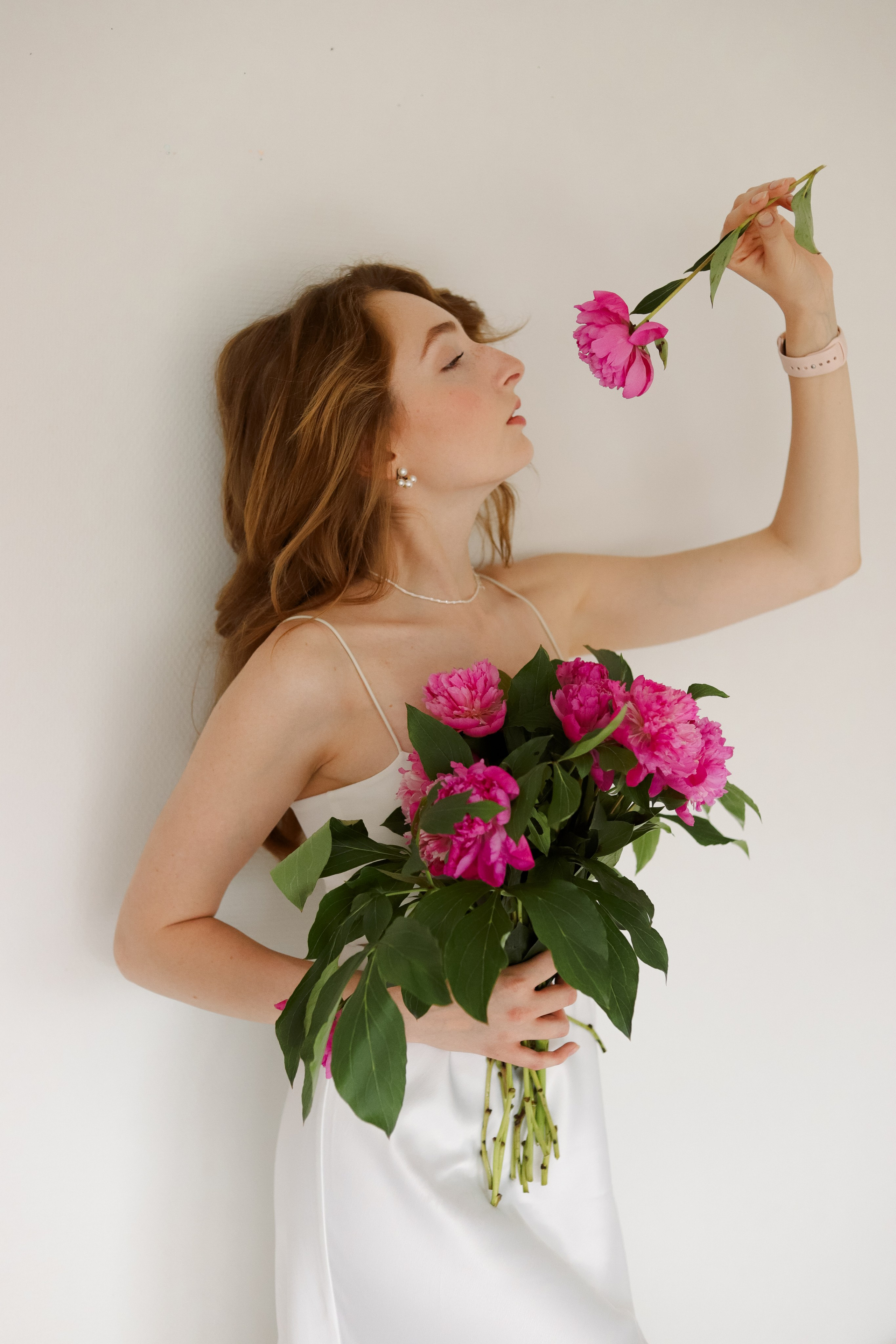 Яна — Живые пионы. Kate Bunny | фотограф и видеограф в Люберцах