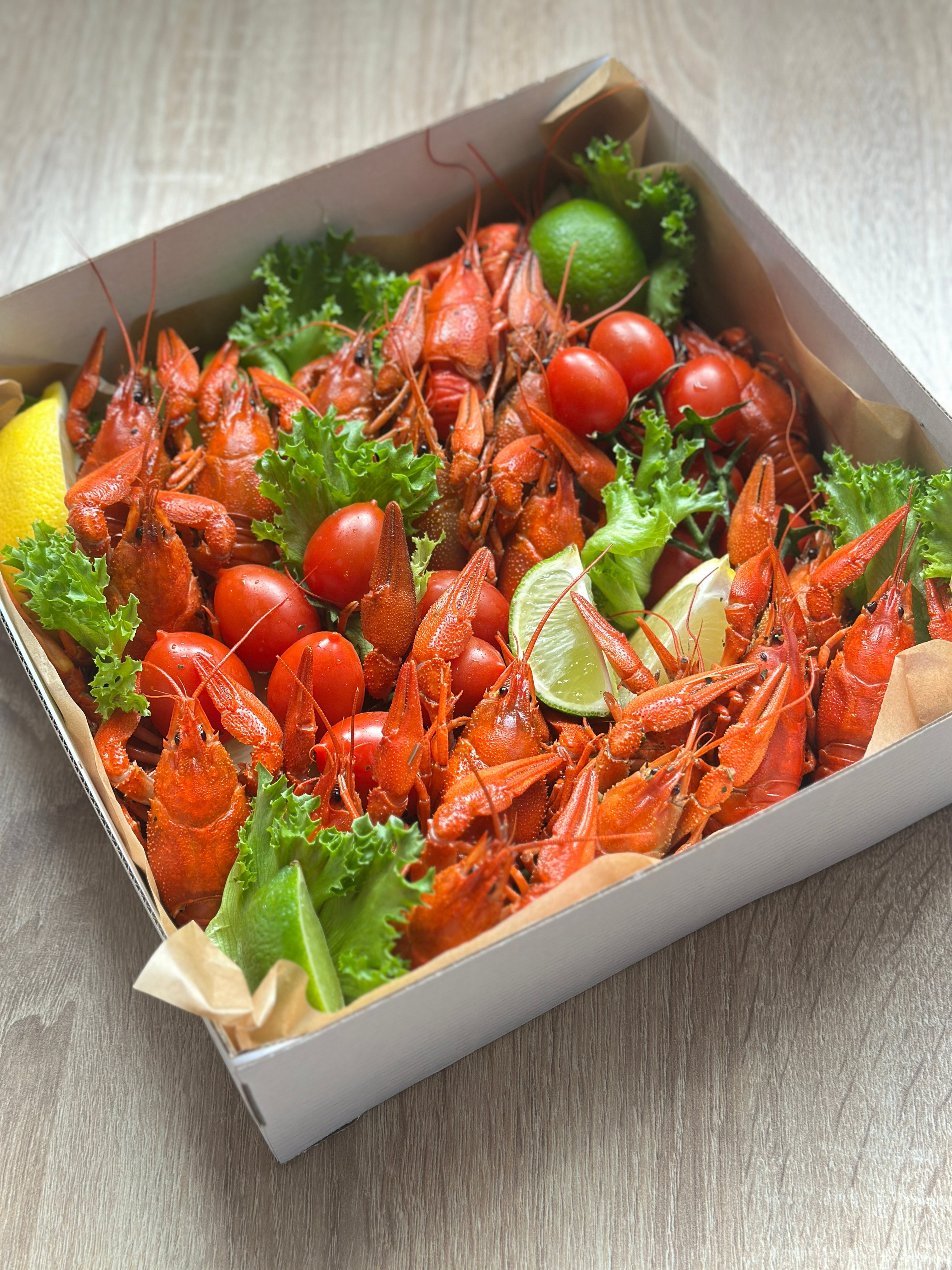 ГастроБоксы. Выездной кейтеринг, съедобные букеты, торты и сладости на заказ