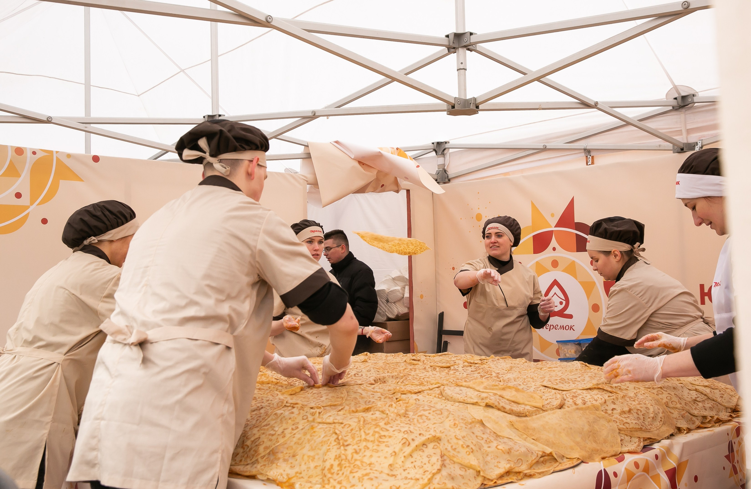 Масленица 2024 Петропавловская крепость. Семейный и портретный фотограф в Санкт-Петербурге Ольга Станкова