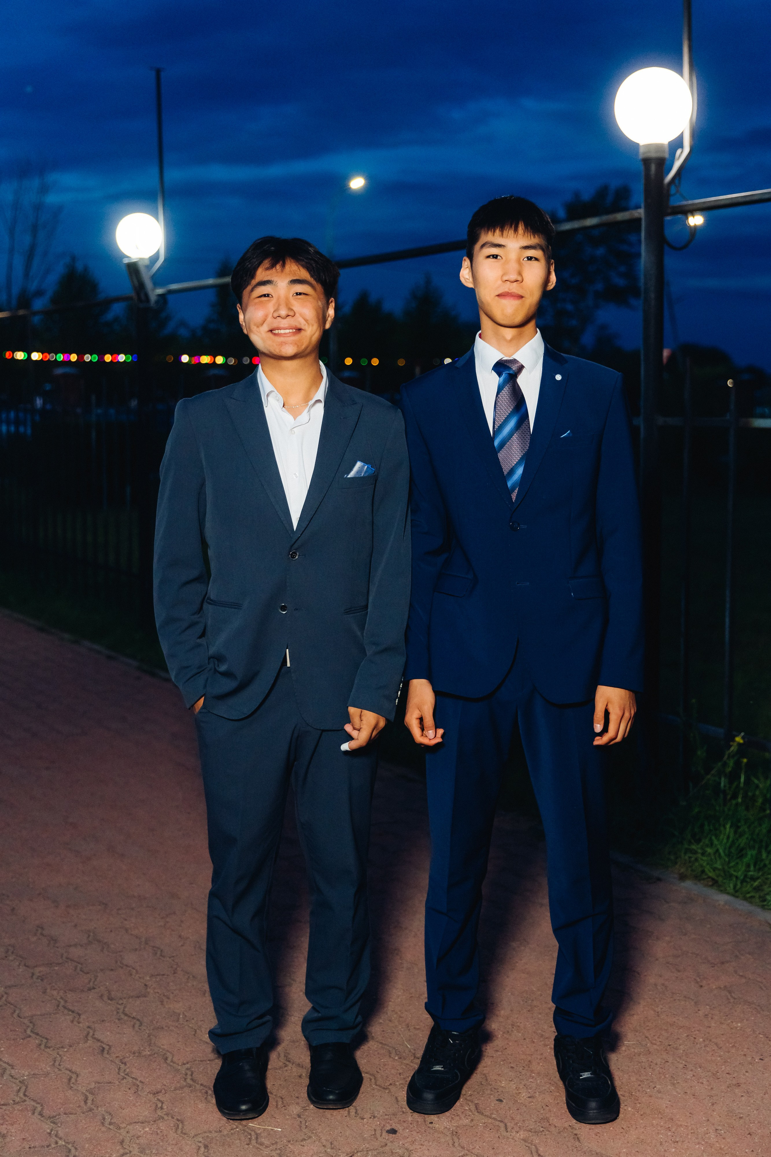 Выпускной вечер. 49 школа. Баран на корове. Свадебный и семейный фотограф в Улан-Удэ