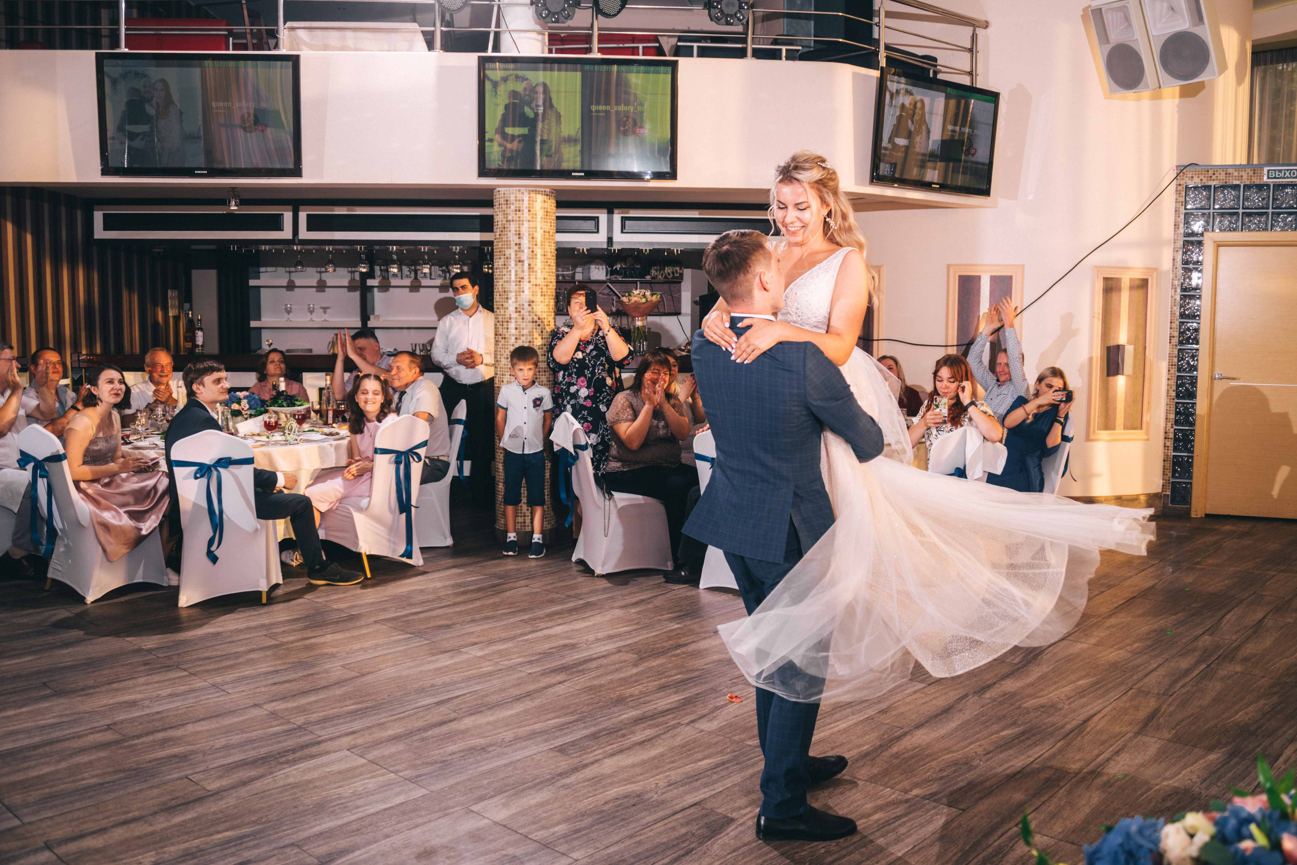 Каравай, очаг, горько — классическая русская свадьба. Фотограф и видеограф в Москве и Абу Даби Мария Кулагина