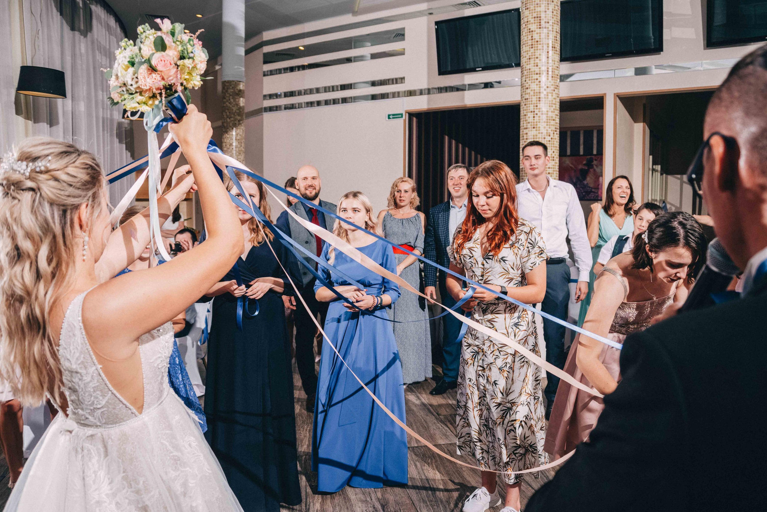 Каравай, очаг, горько — классическая русская свадьба. Фотограф и видеограф в Москве и Абу Даби Мария Кулагина