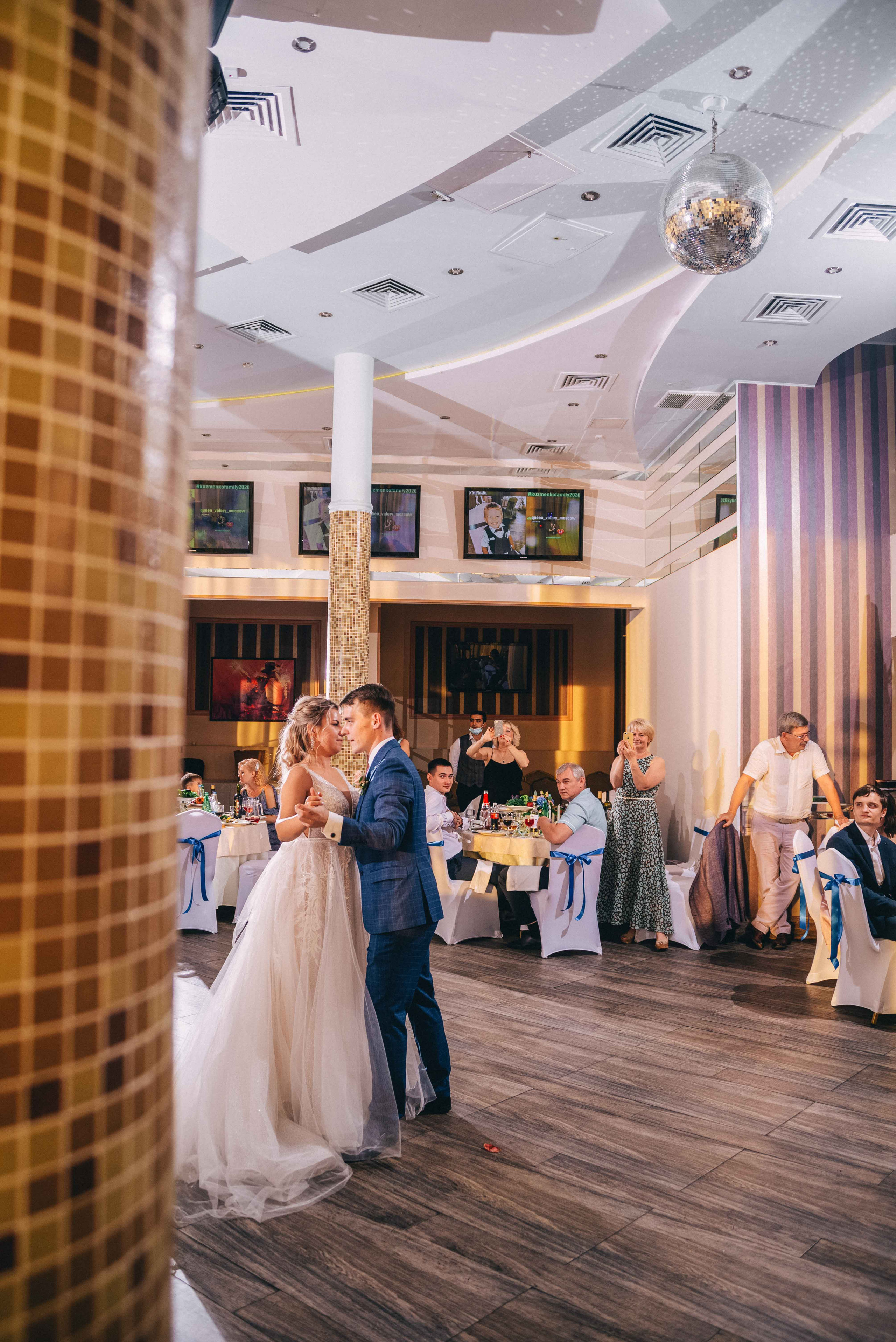 Каравай, очаг, горько — классическая русская свадьба. Фотограф и видеограф в Москве и Абу Даби Мария Кулагина