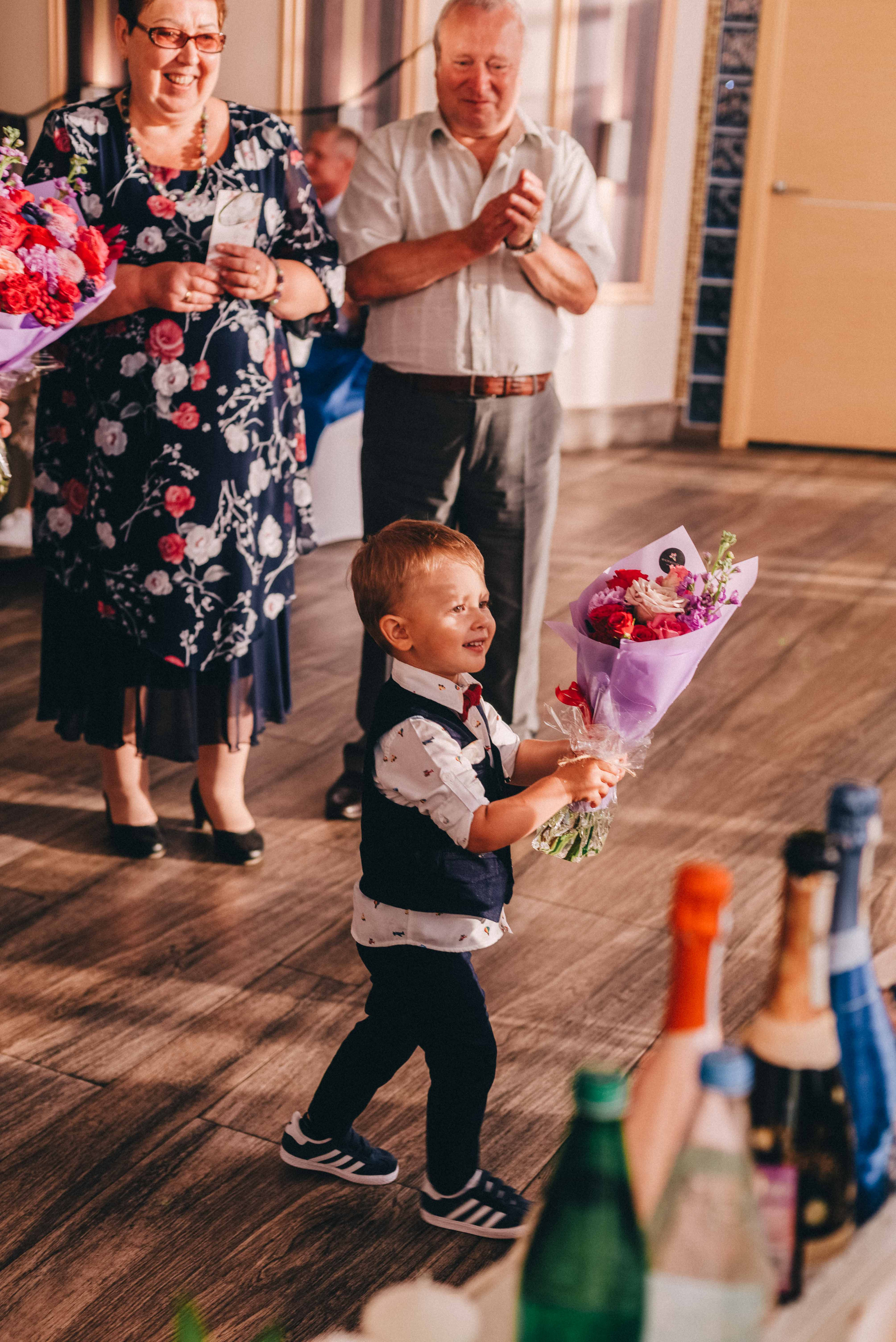 Каравай, очаг, горько — классическая русская свадьба. Фотограф и видеограф в Москве и Абу Даби Мария Кулагина