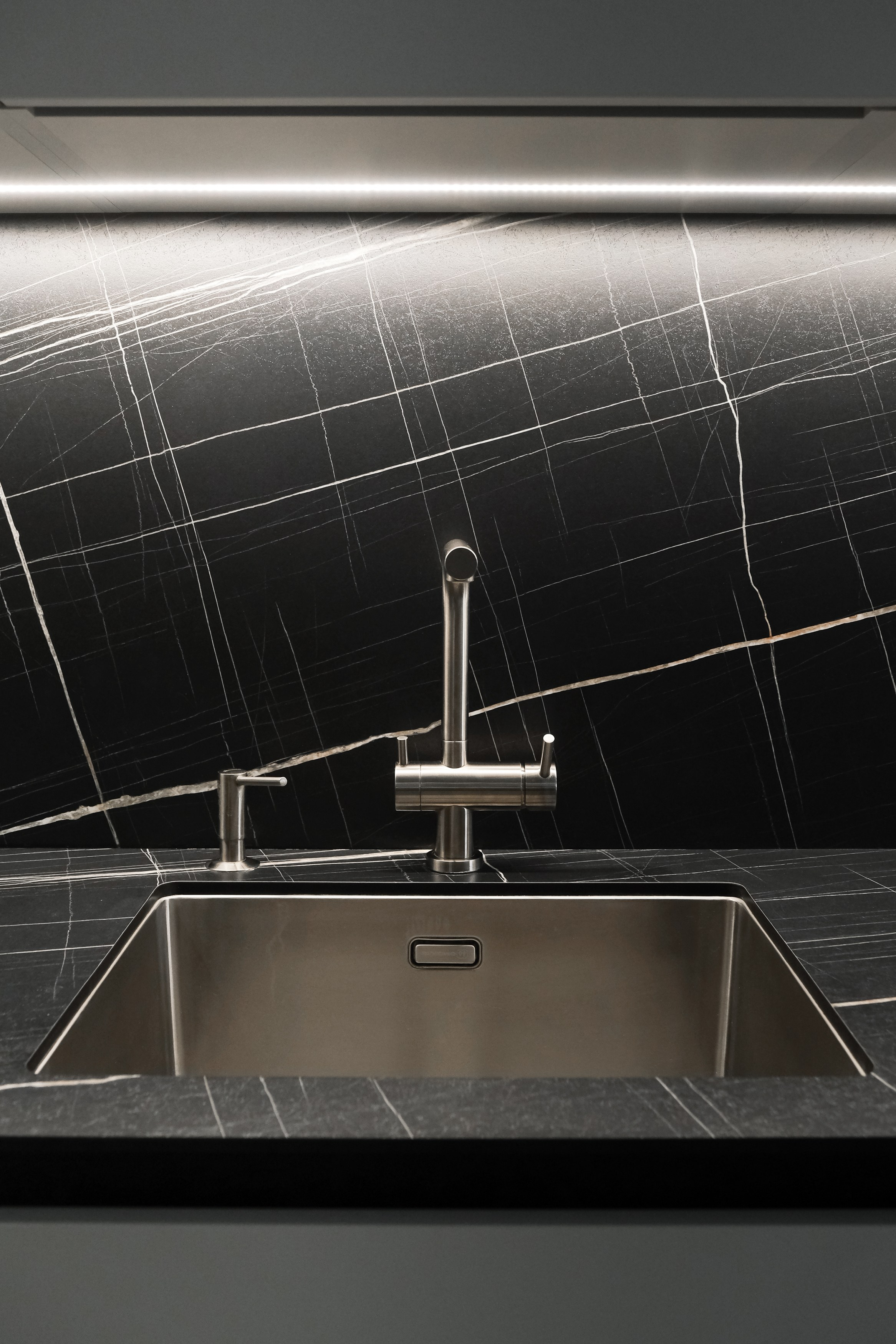 Кухни в Томске на заказ. Мебель, Кухни и Шкафы в Северном парке. ГУДРУМ — Мебель на заказ в Томске | Кухни | Шкафы | Стулья и Столы