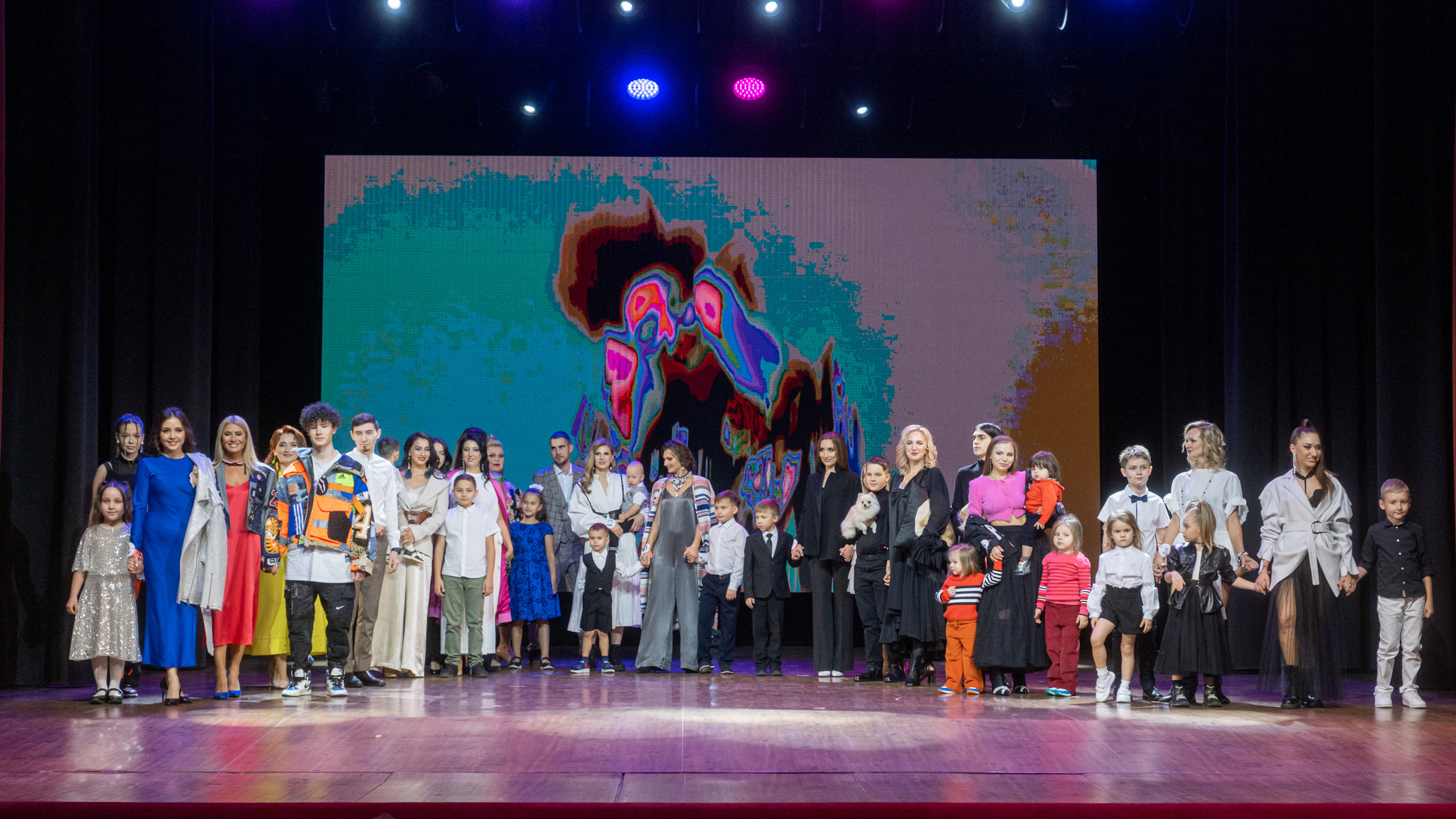 Ideal Mom. Репортажный фотограф в Казани Павел Серпокрылов