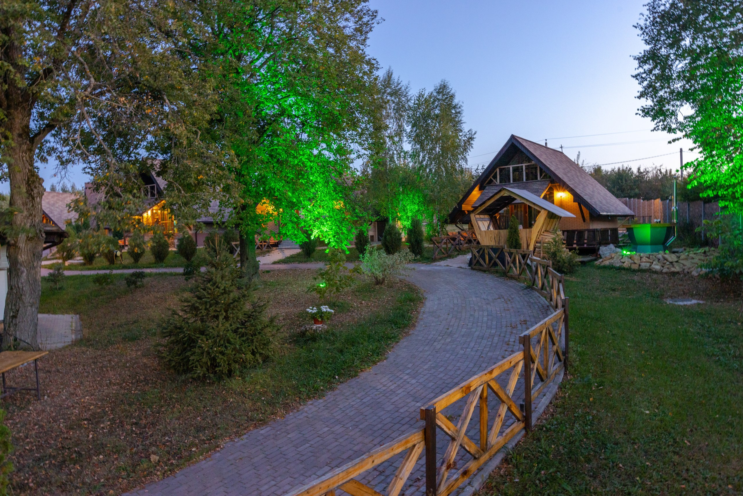 Большая Тросна вечером и новый бассейный комплекс. Фотограф в Туле Крупский АнДРей. Фотостудия «КАДР71» в Туле