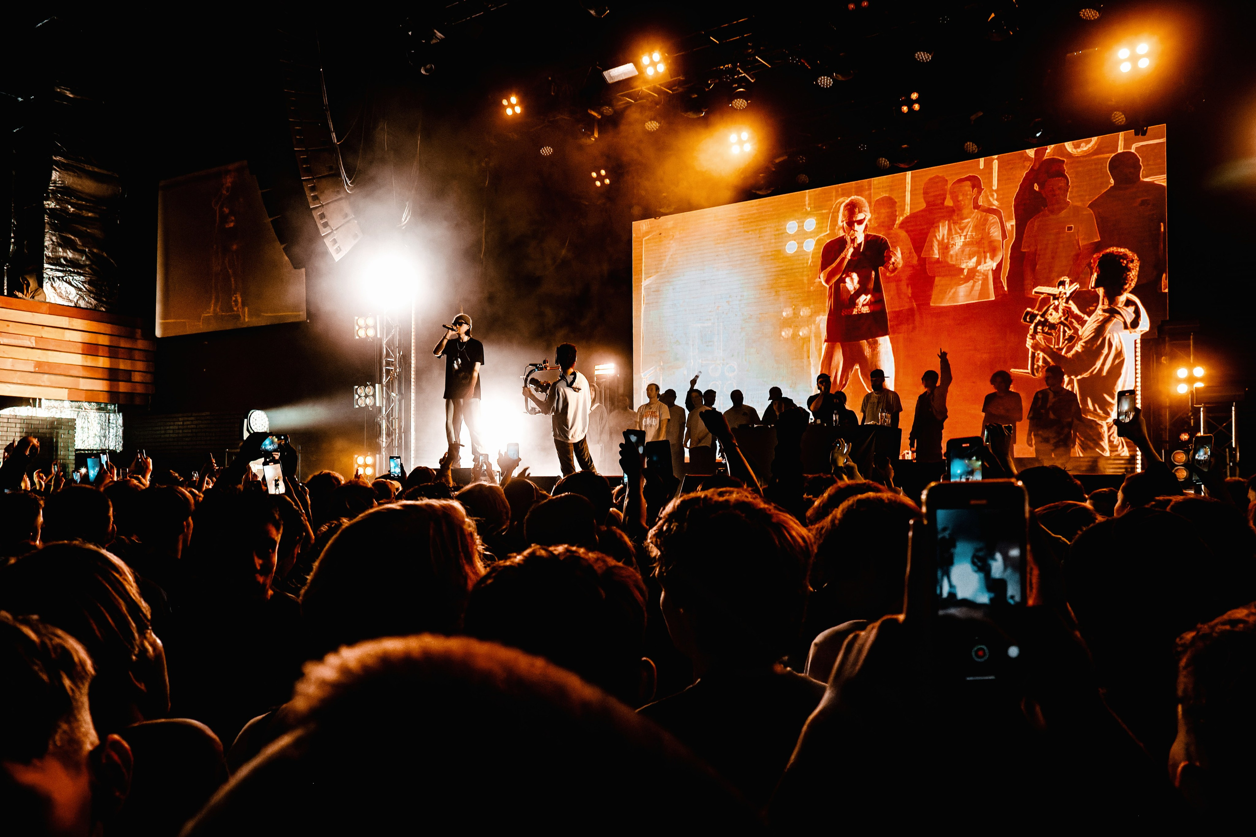 Rocket в клубе Base 21.10.2023. Репортажный фотограф и видеограф в Москве