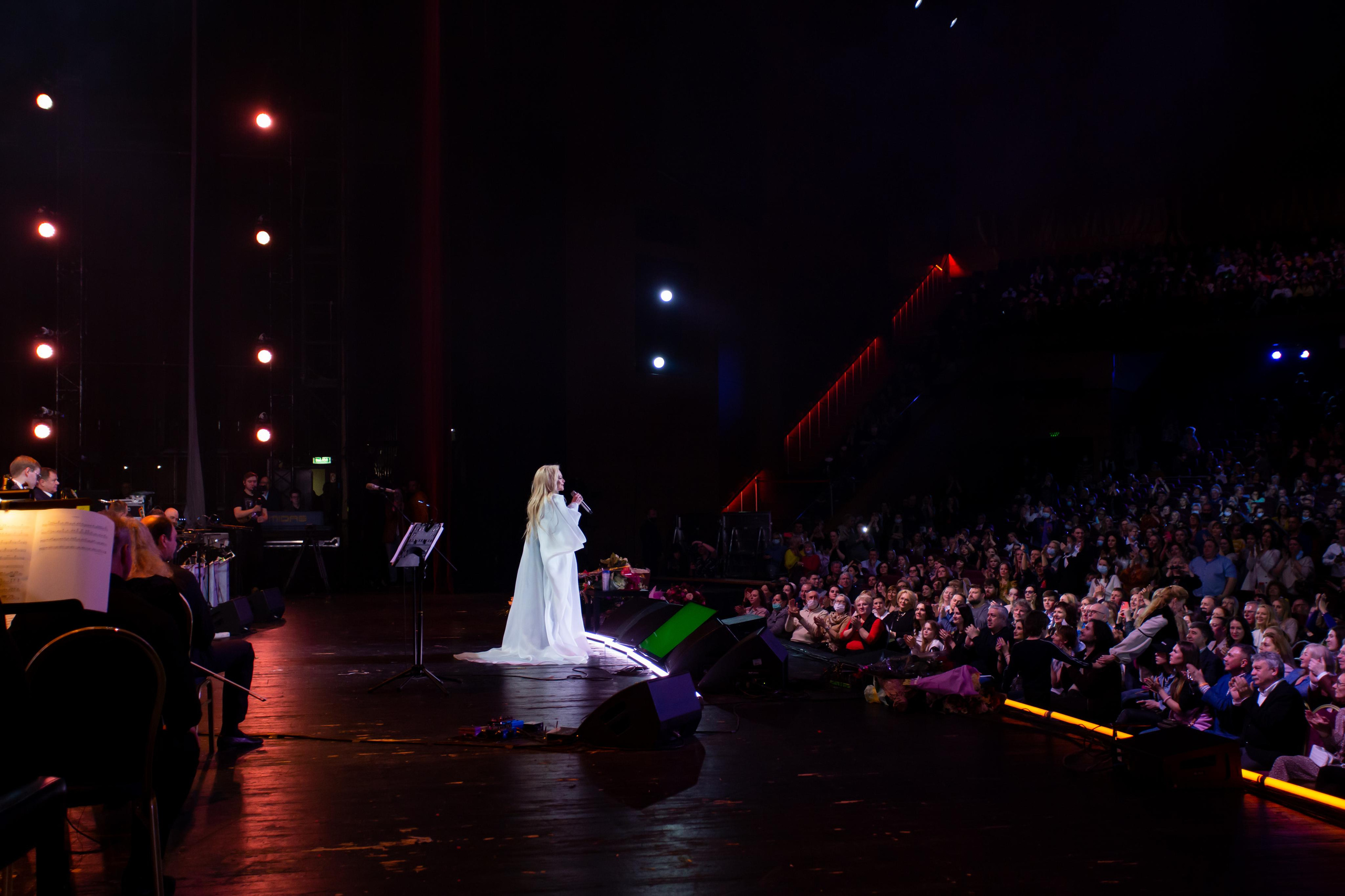 ЛАРИСА ДОЛИНА. Фотограф Сонкина Татьяна