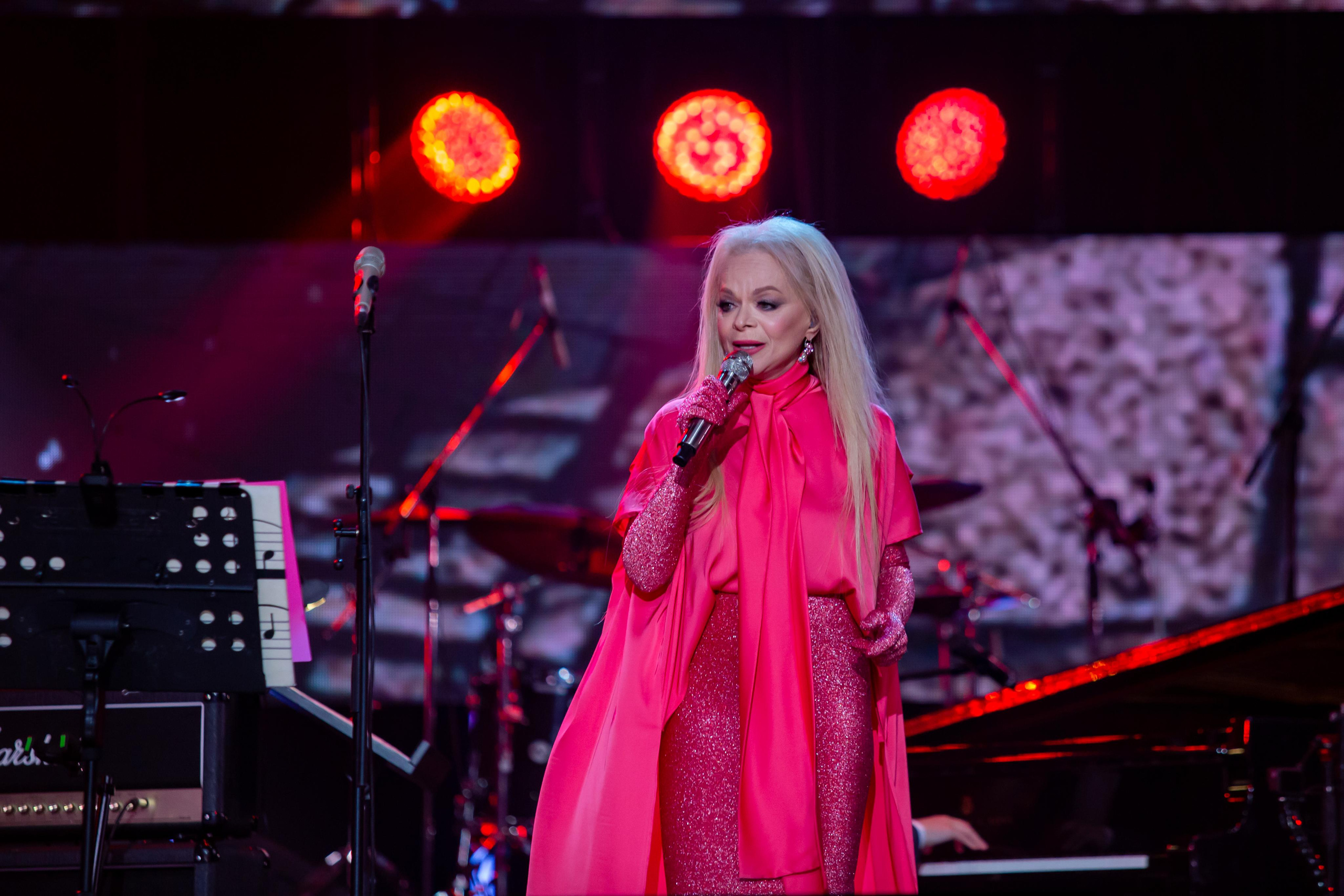 ЛАРИСА ДОЛИНА. Фотограф Сонкина Татьяна