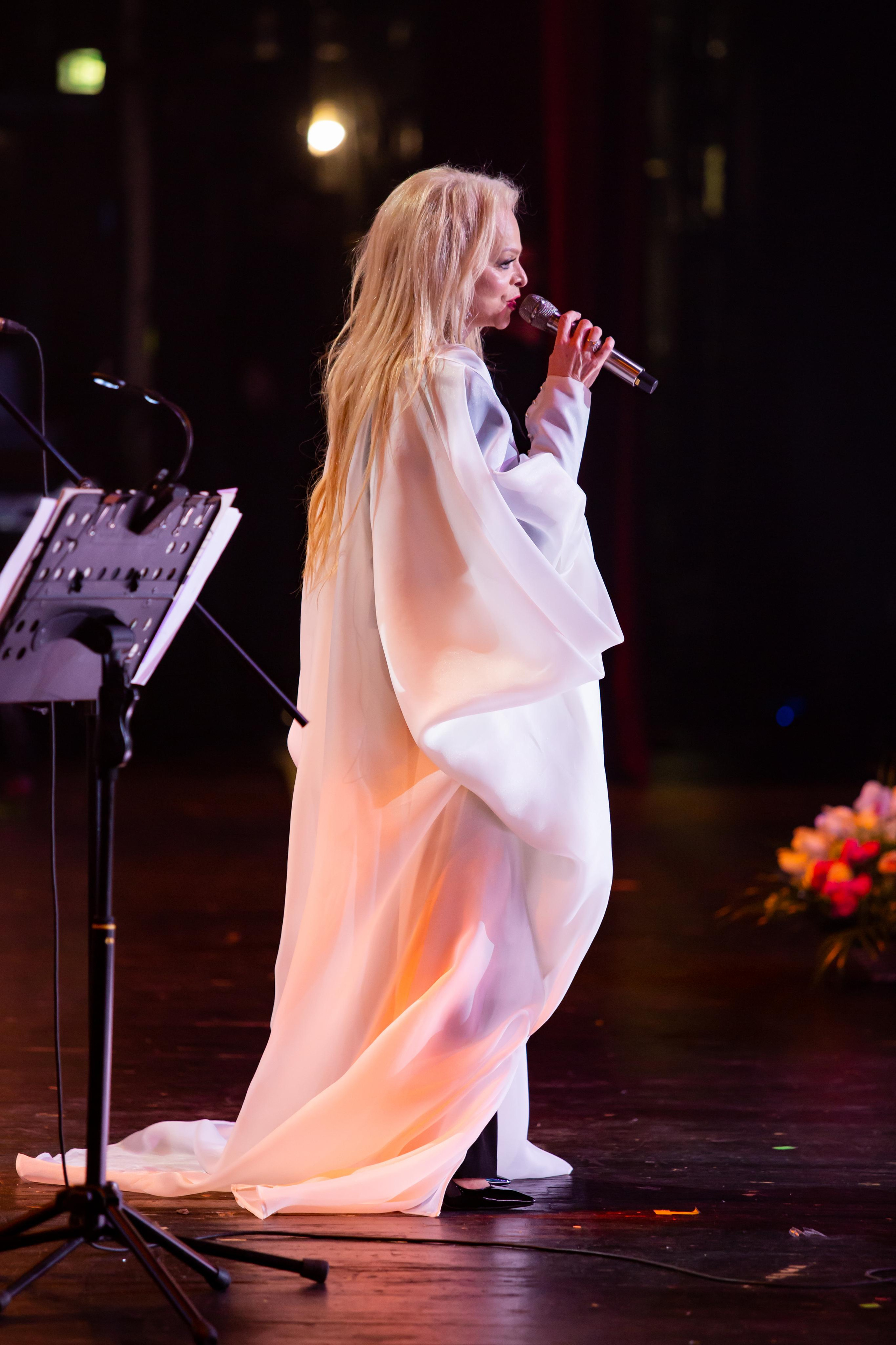 ЛАРИСА ДОЛИНА. Фотограф Сонкина Татьяна