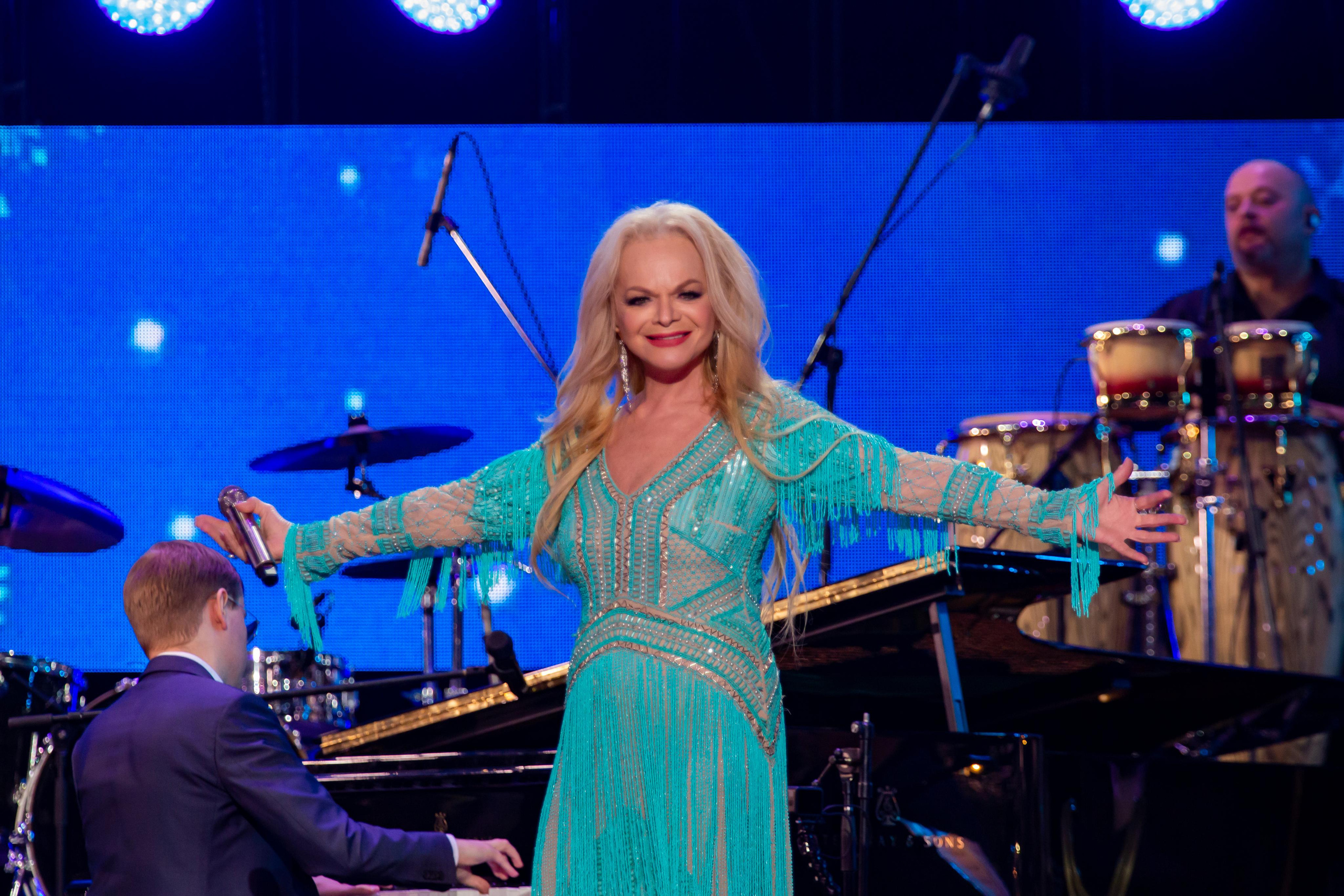 ЛАРИСА ДОЛИНА. Фотограф Сонкина Татьяна