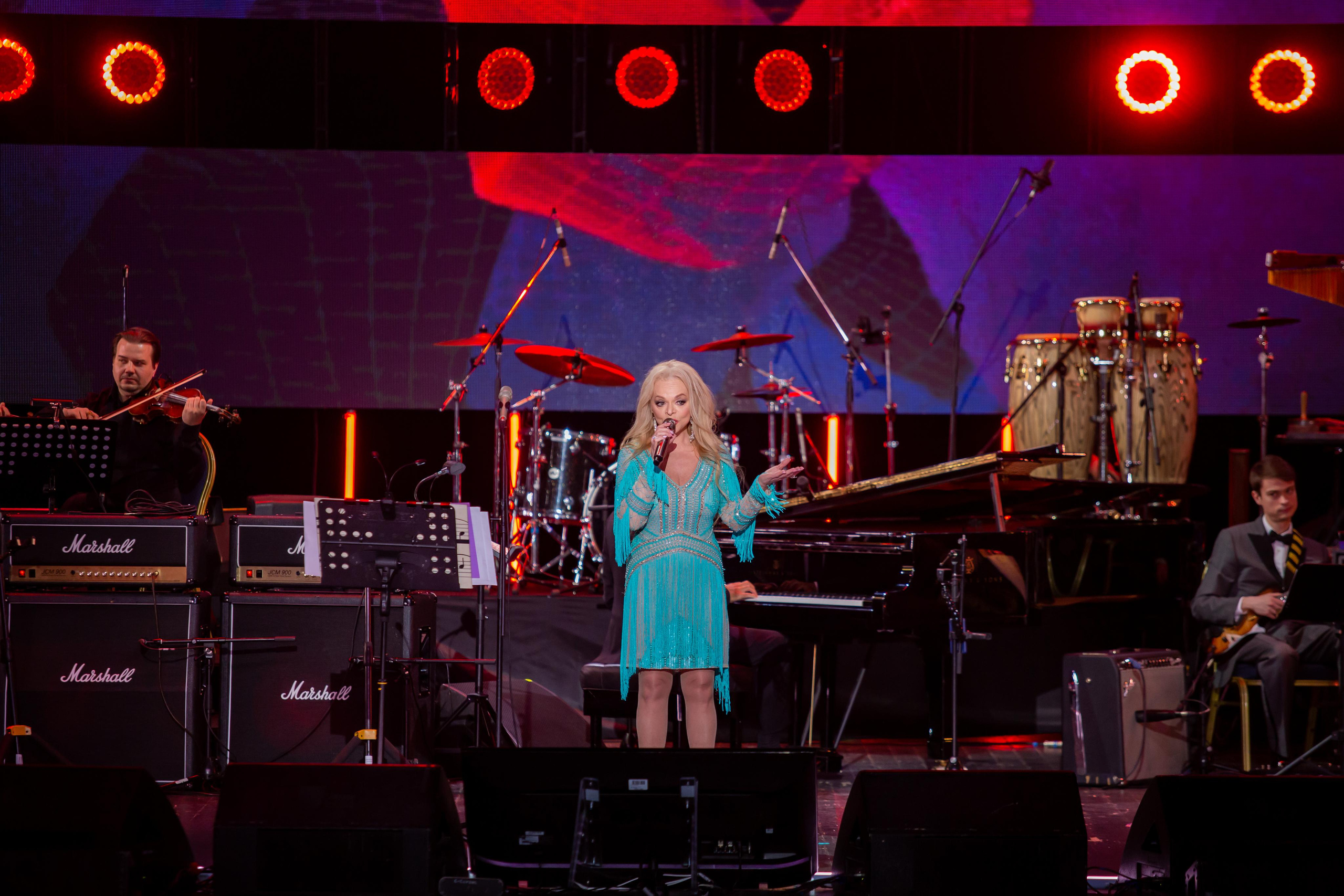 ЛАРИСА ДОЛИНА. Фотограф Сонкина Татьяна