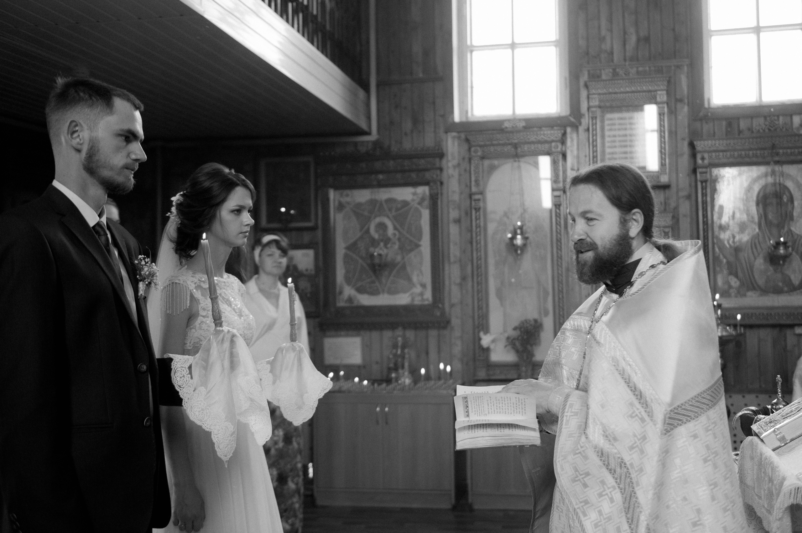 Венчание Никиты и Тони — Храм Иоанна Кронштадского. Свадебный и семейный фотограф Волгоград Москва