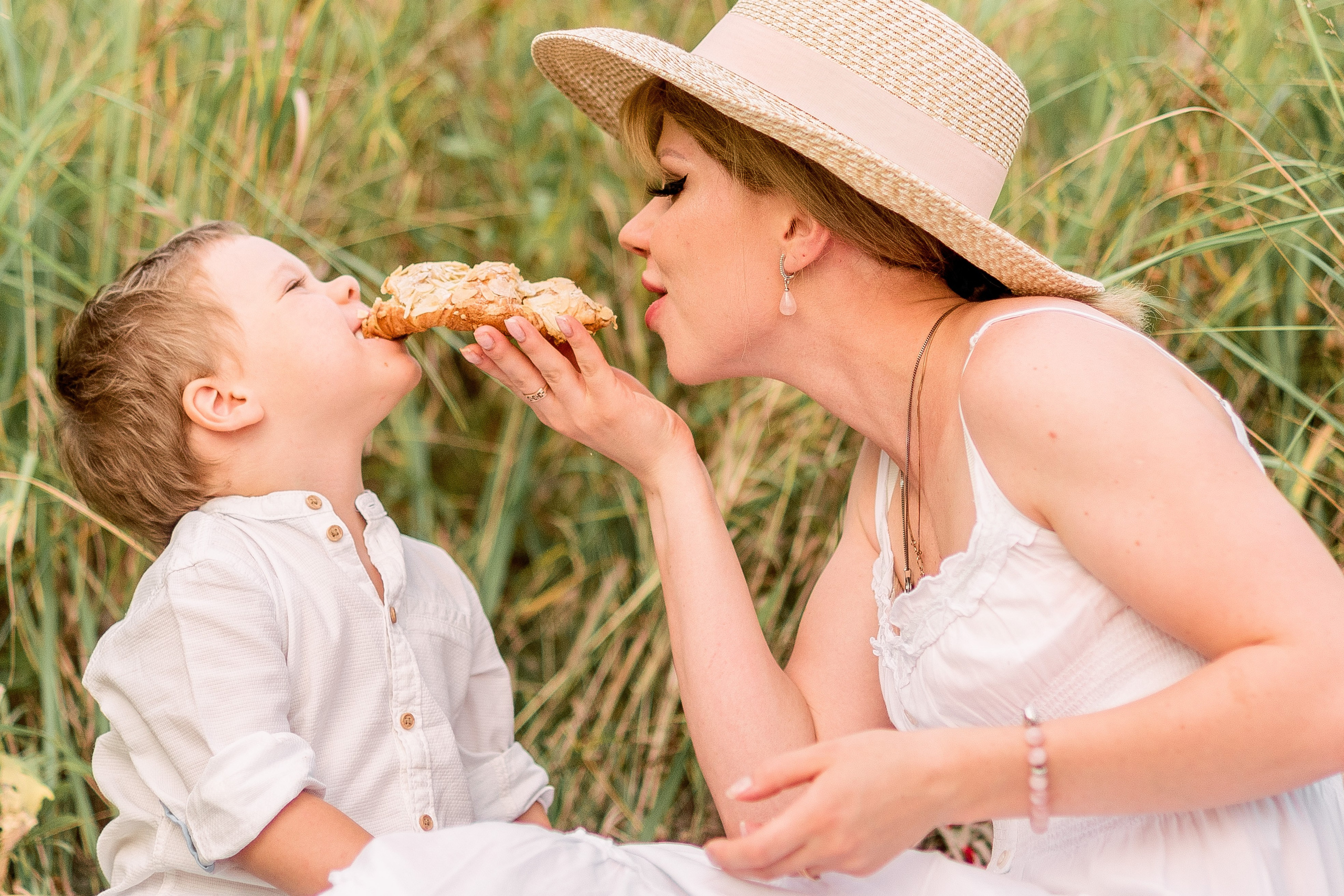 В поле. Фотограф Юлия Попова