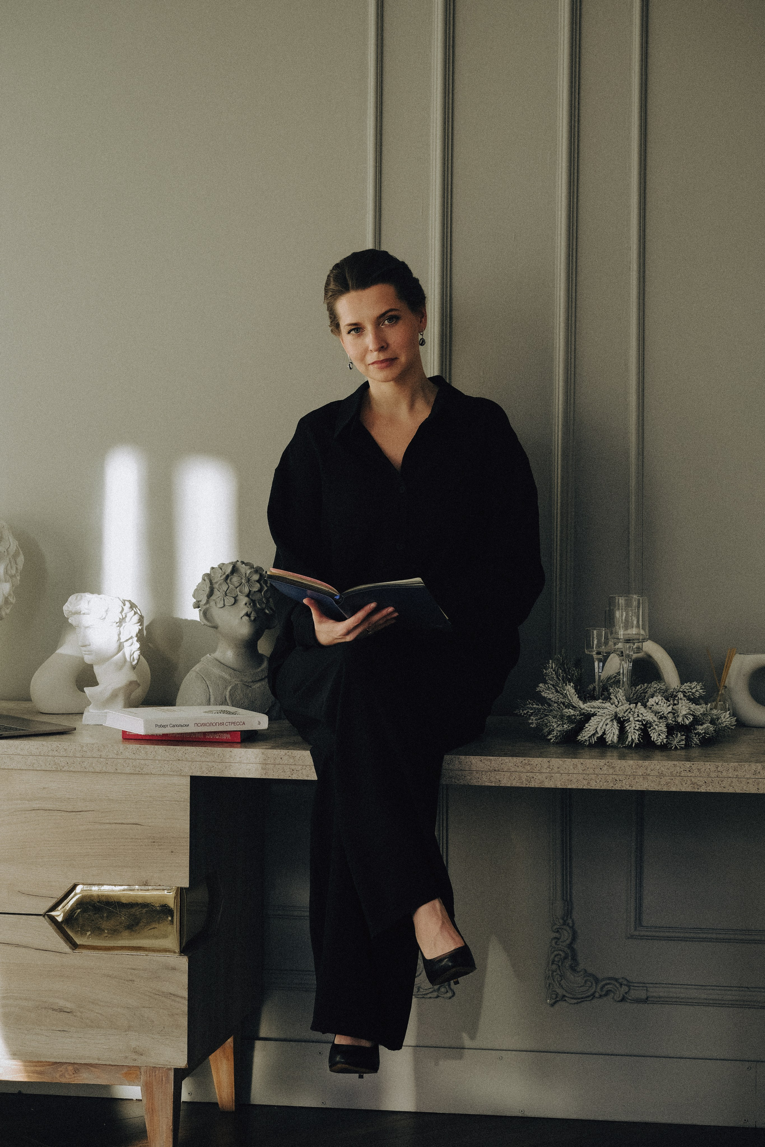 ФОТОСЕСИИЯ В СТУДИИ ДЛЯ ДЕВУШКИ ПСИХОЛОГА. Профессиональный фотограф, Санкт-Петербург — Виктория Богомолова