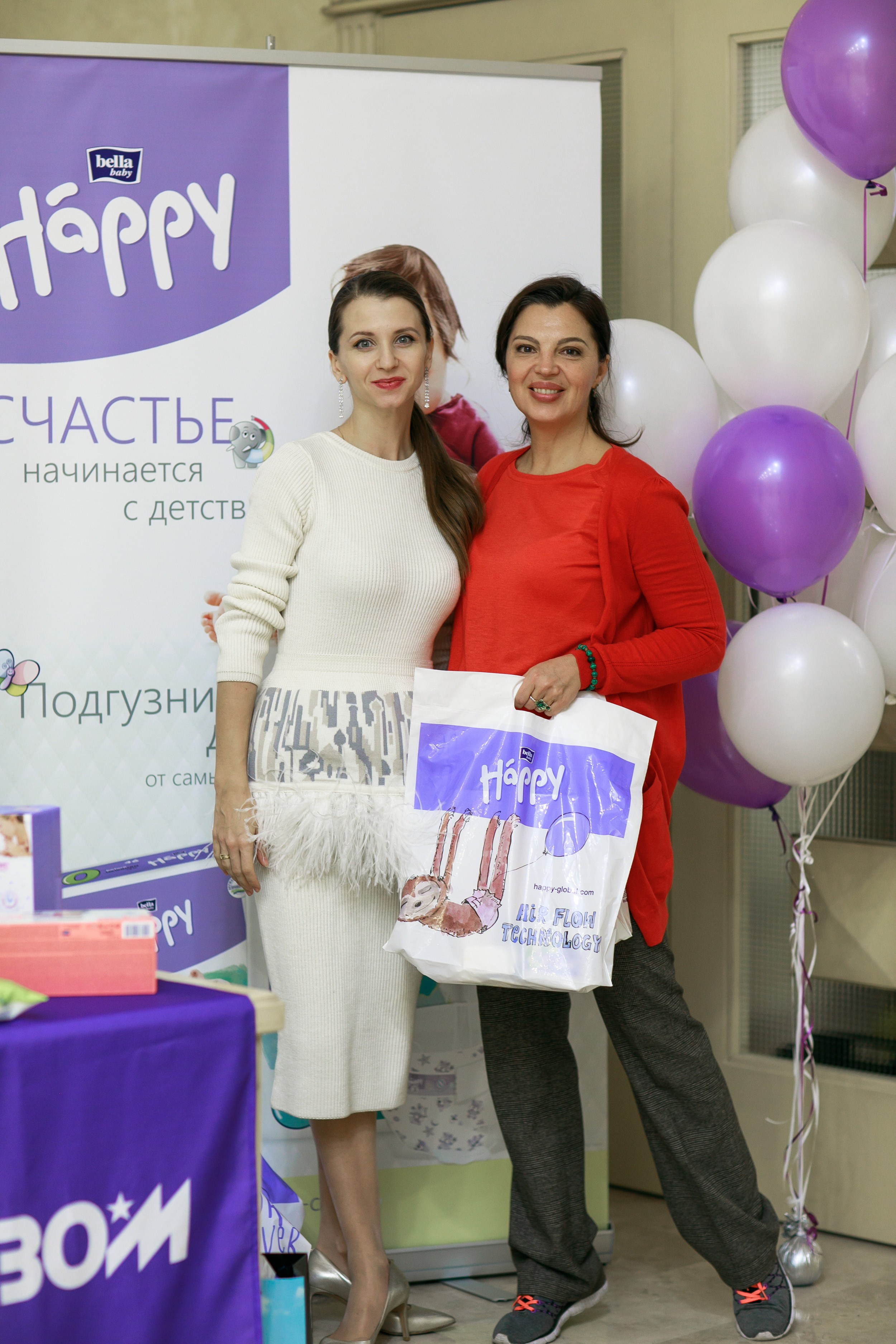 Беата Краузэ-Яньчак— Директор департамента компании ООО«БЕЛЛА ВОСТОК», партнер БФ «Подари солнечный свет».