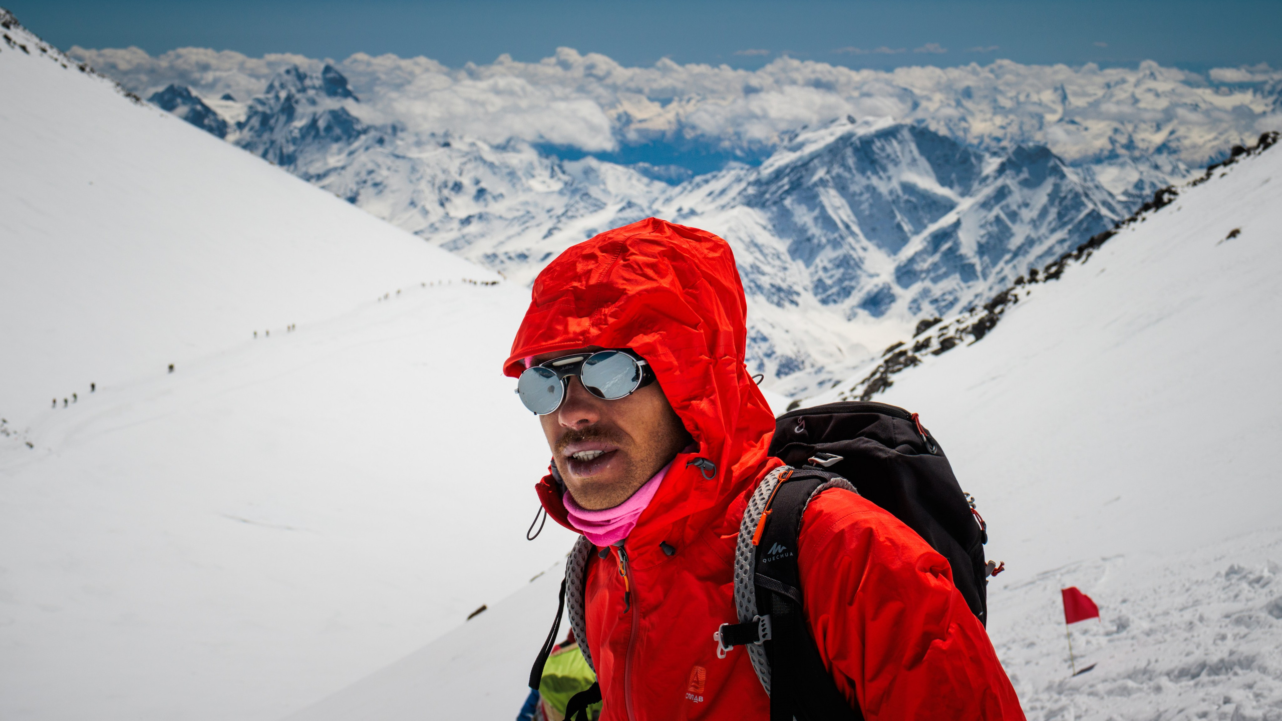 Скайранинг. Фотограф на трекинг и восхождение Эльбрус, Приэльбрусье. Елизавета Бобок