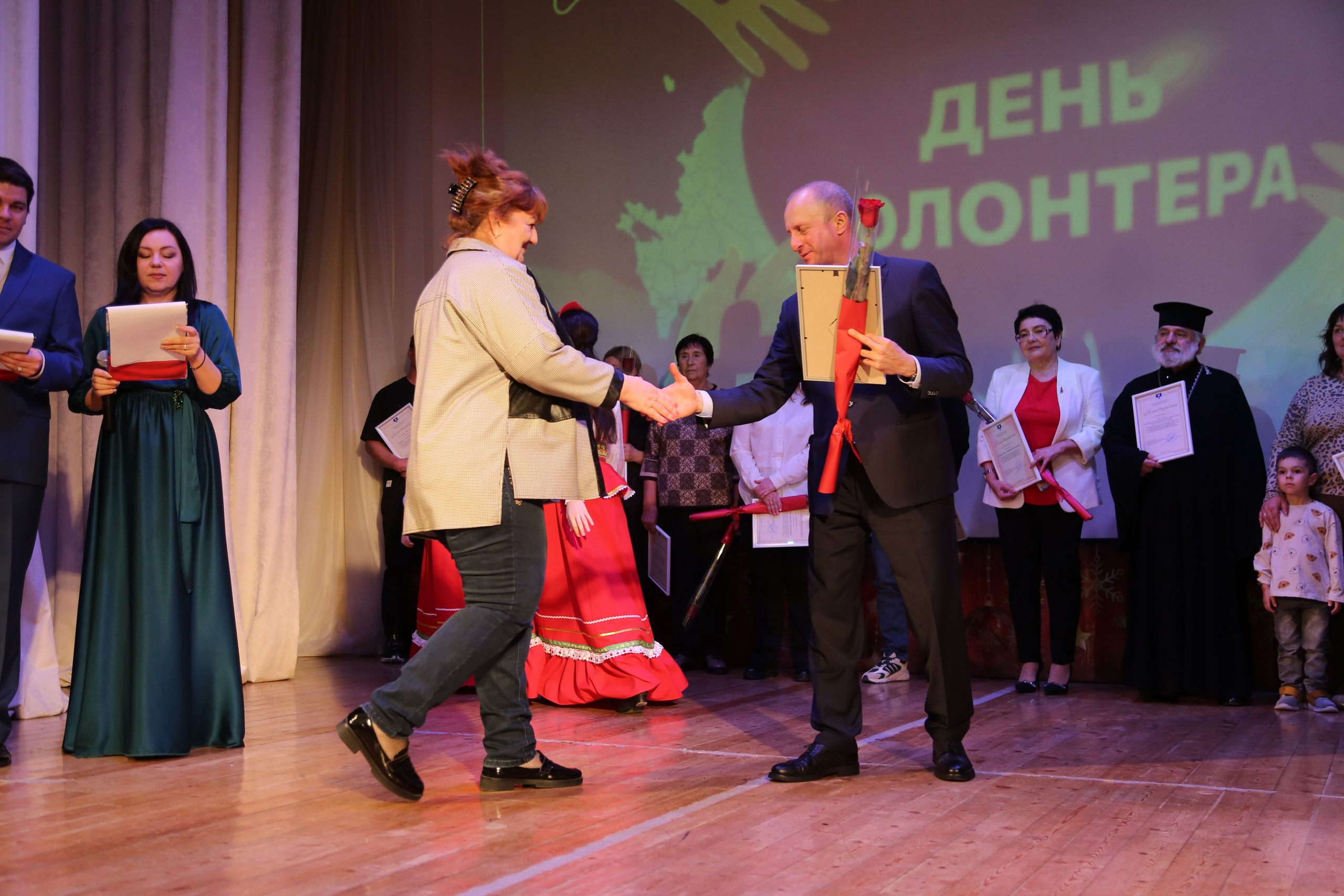 День Волонтёра. Жизнь курорта Кабардинка в фотографиях