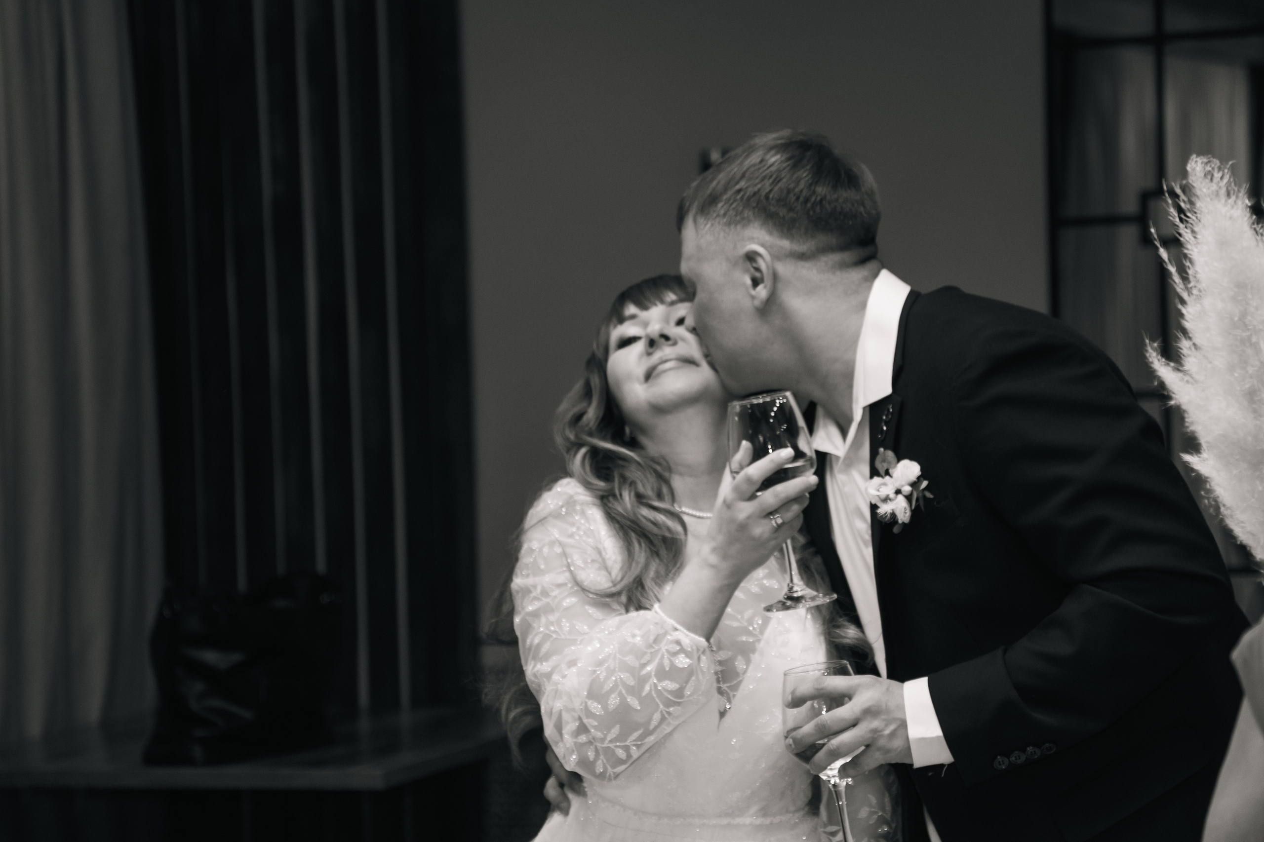 Никита и Марина. Фотограф и видеограф Олег Игнатов | Свадьбы, Love Story, реклама и корпоративы — Красноярск