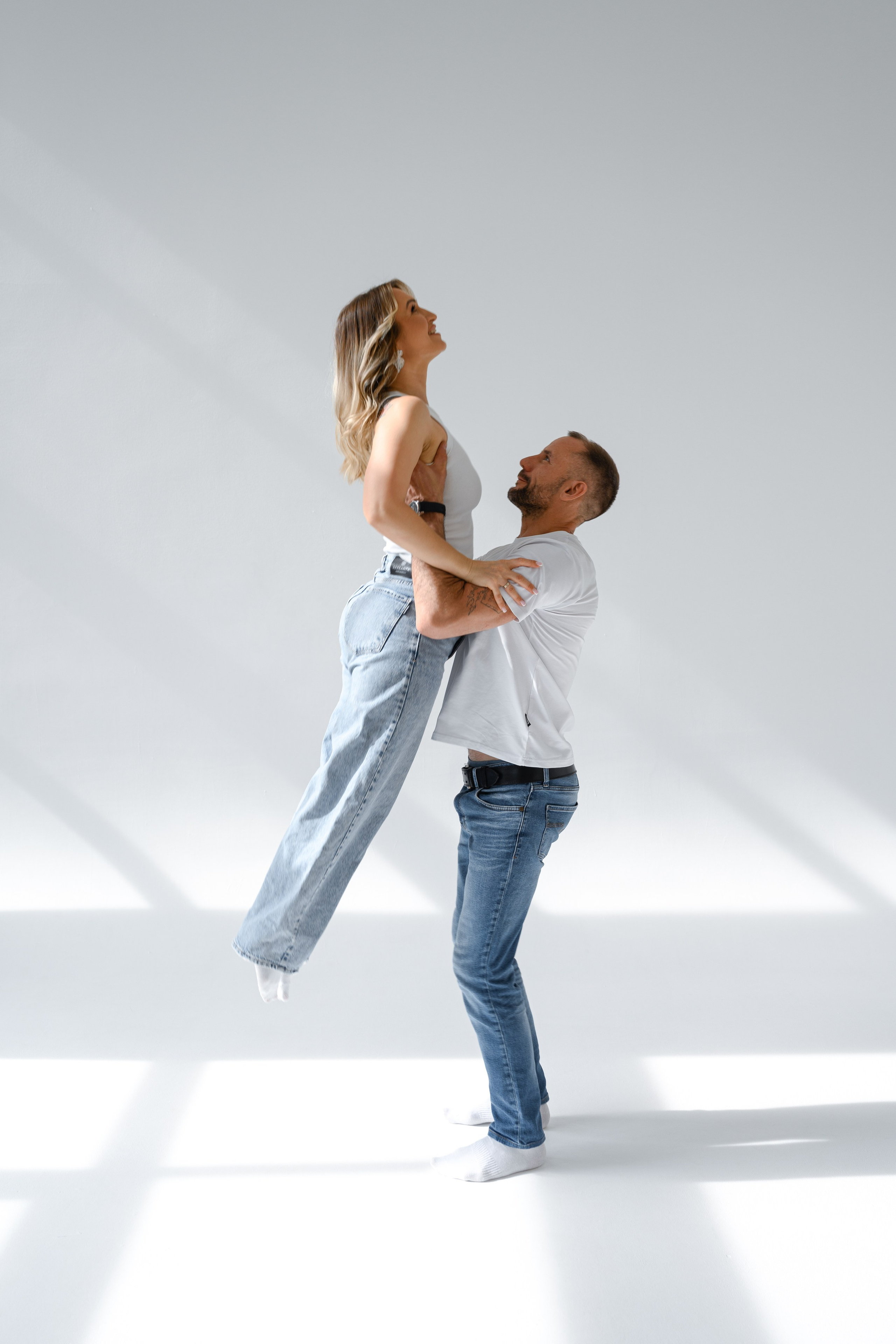 Полина и семья. Студия Base. Фотограф Анастасия Егорова