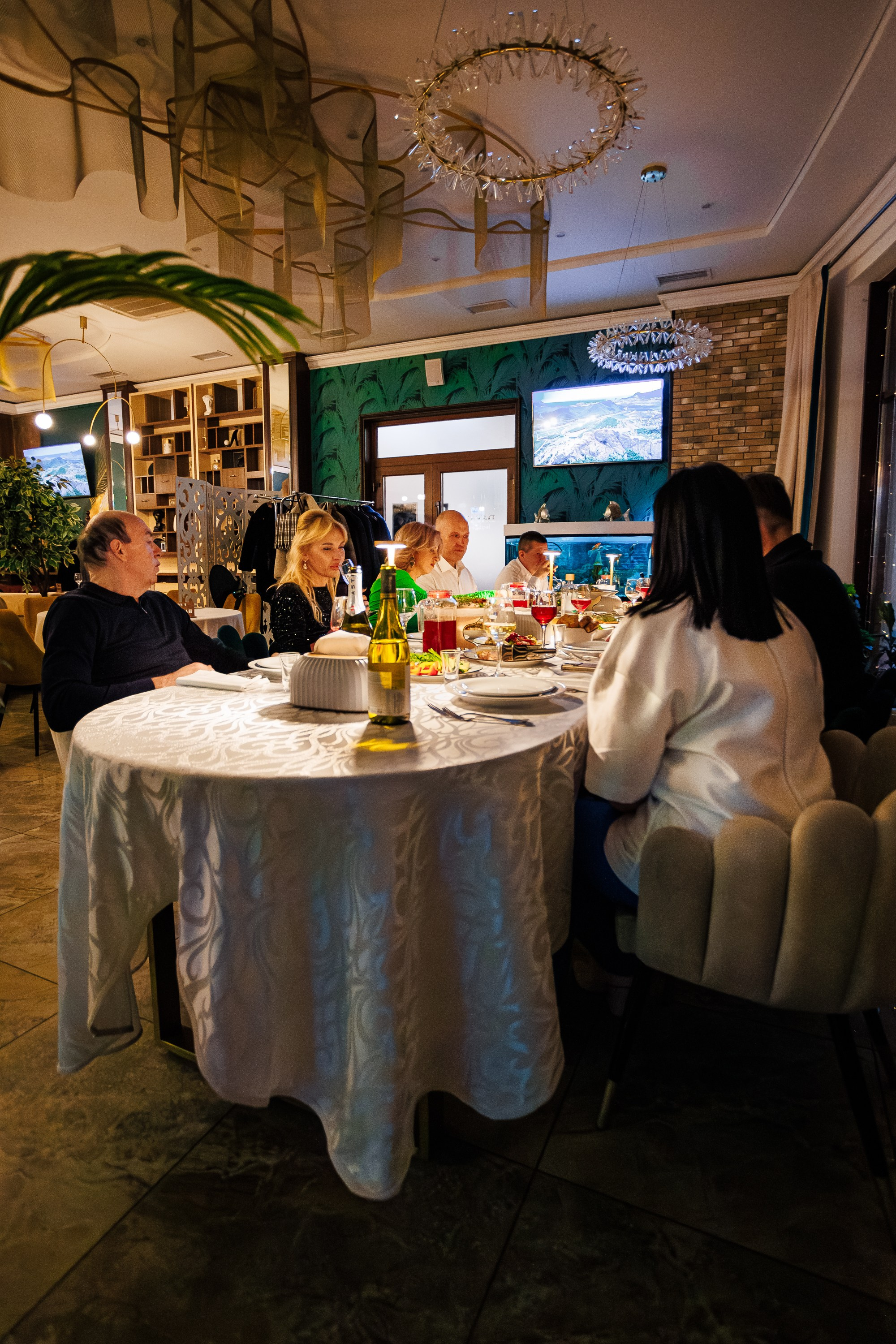 День влюблённых_Чистые пруды_Симферополь_14.02.2025. Аминов Руслан | Фотограф