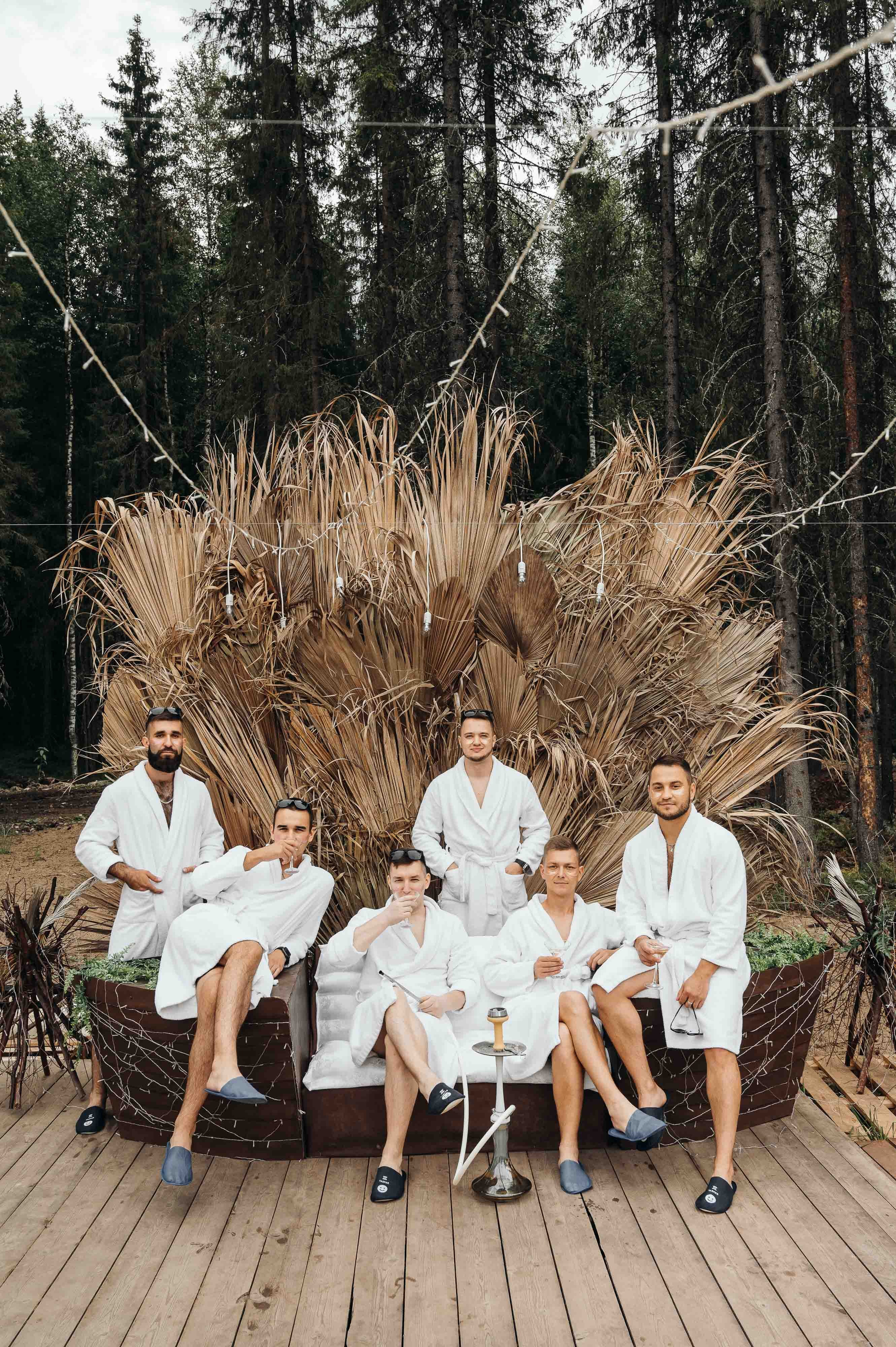 Свадебная фотосессия и прогулка на свежем воздухе. Свадебный и семейный фотограф в Котласе Никита Попов