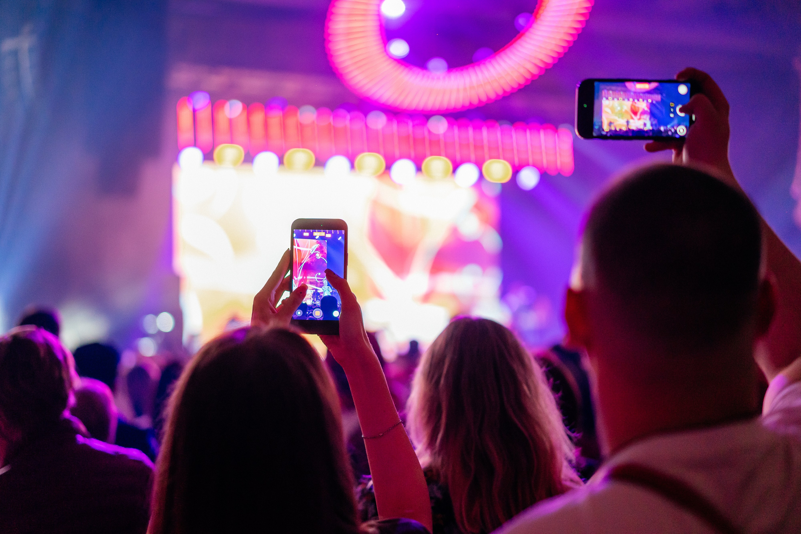 Концерт Надежды Кадышевой в Смоленске. Фотограф и видеограф Смоленск | Студия Цезарь