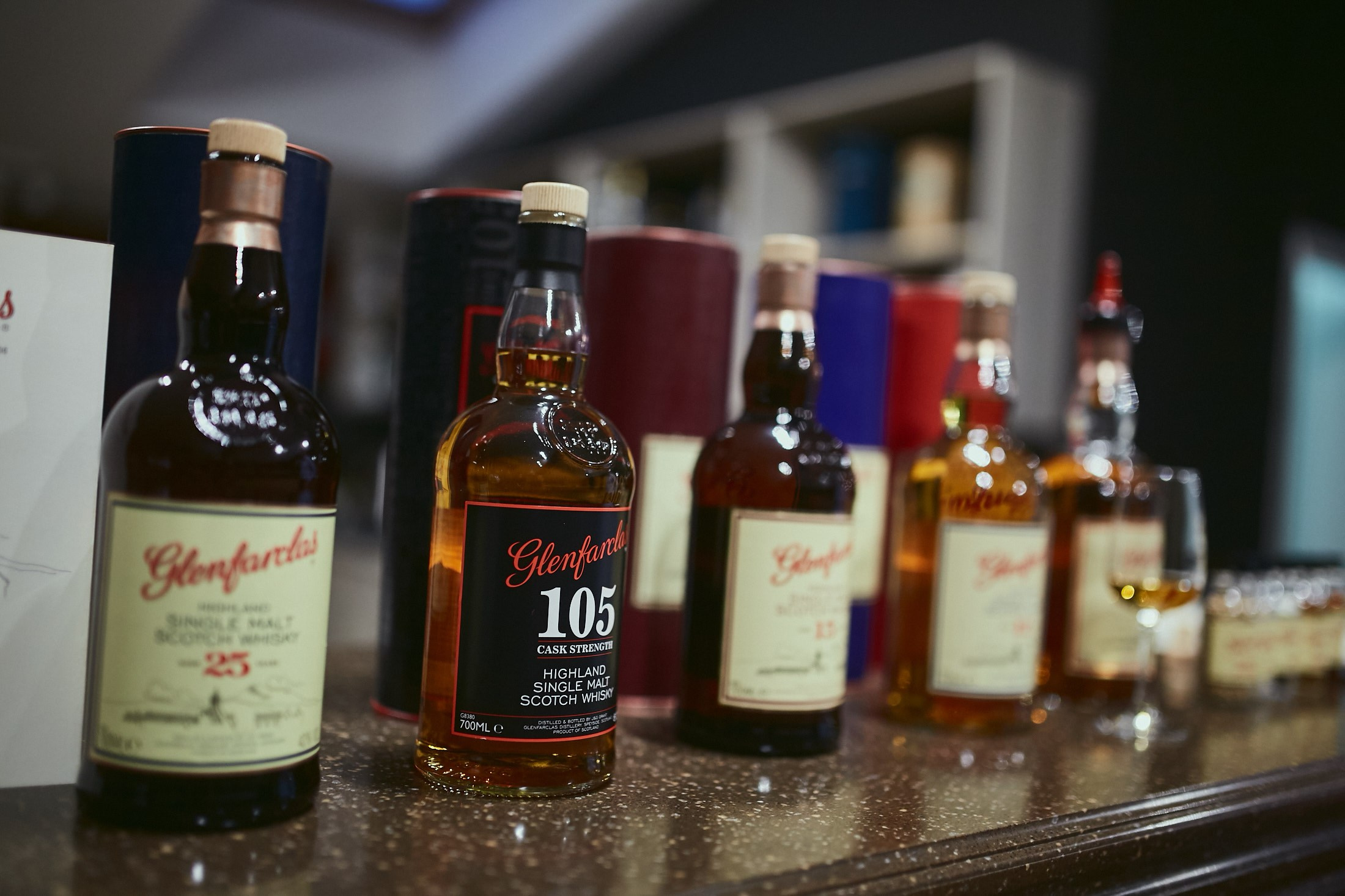 Дегустация виски Glenfarclas. Семейный и репортажной фотограф в Красноярске и Москве Виктор Бабинцев