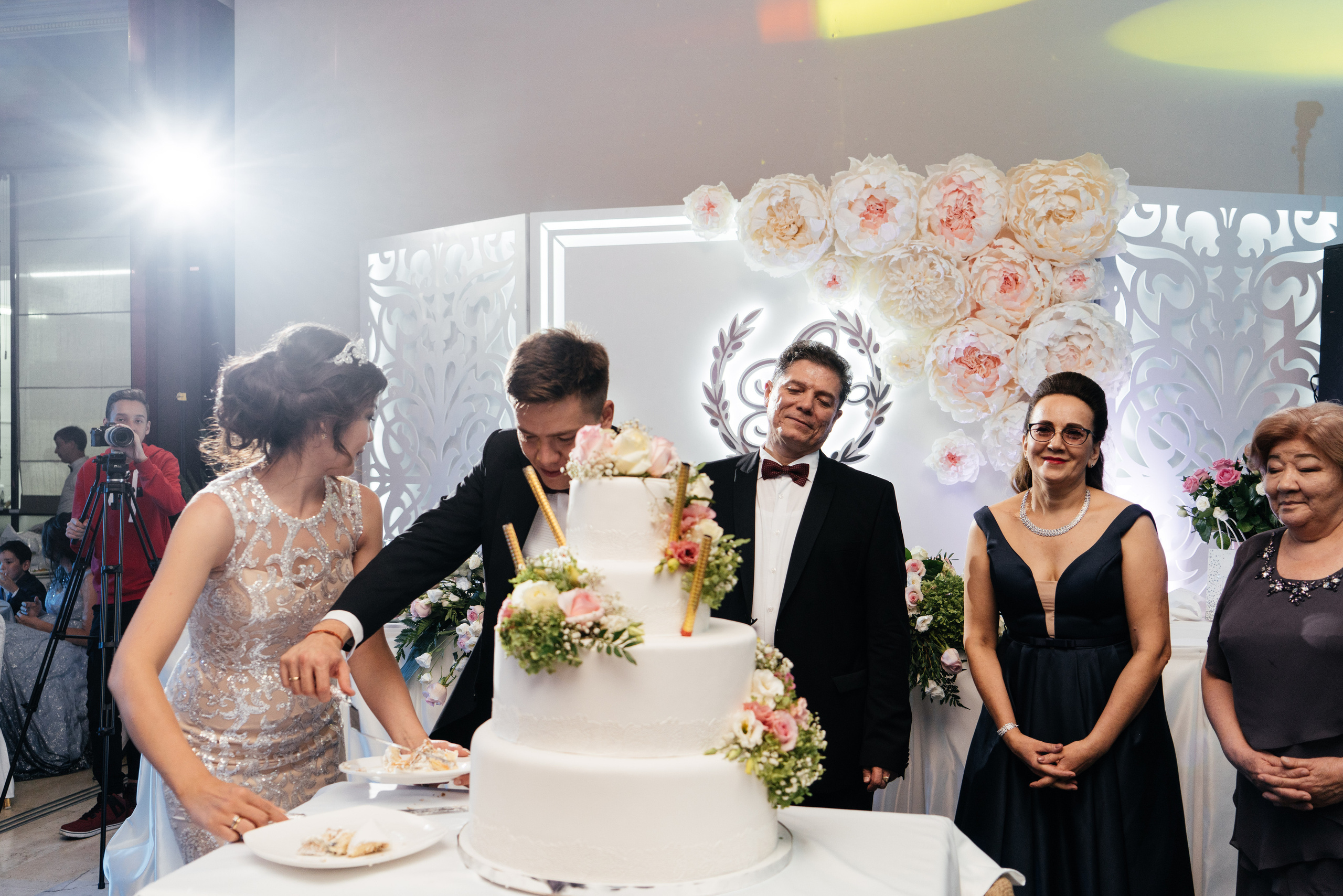 Эльдар и Наргиз. Свадебный фотограф алматы Шожебаев Кайрат