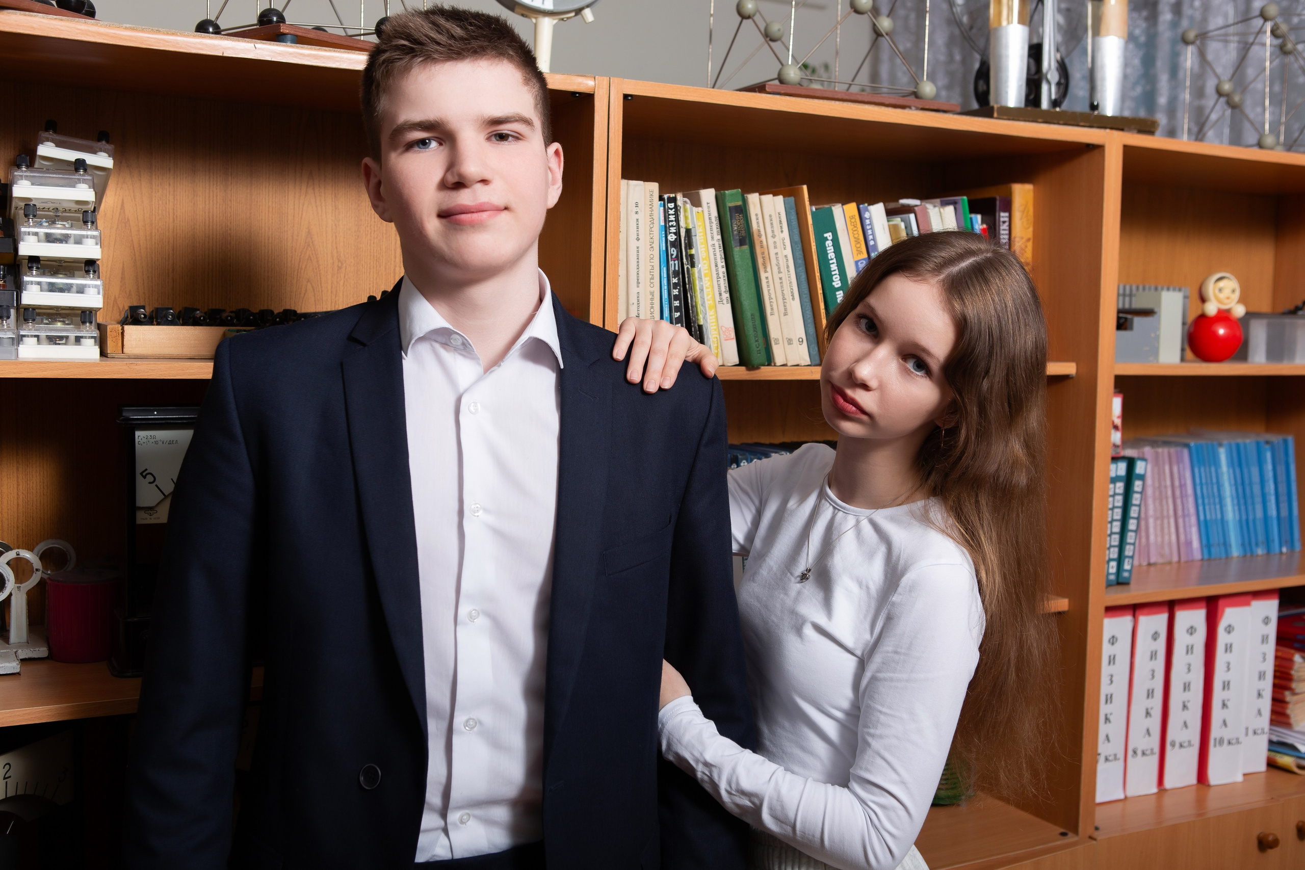 ОТВЯЗНАЯ СЪЕМКА В КЛАССЕ (9 КЛАСС). Профессиональный фотограф в Мценске и Орловской области