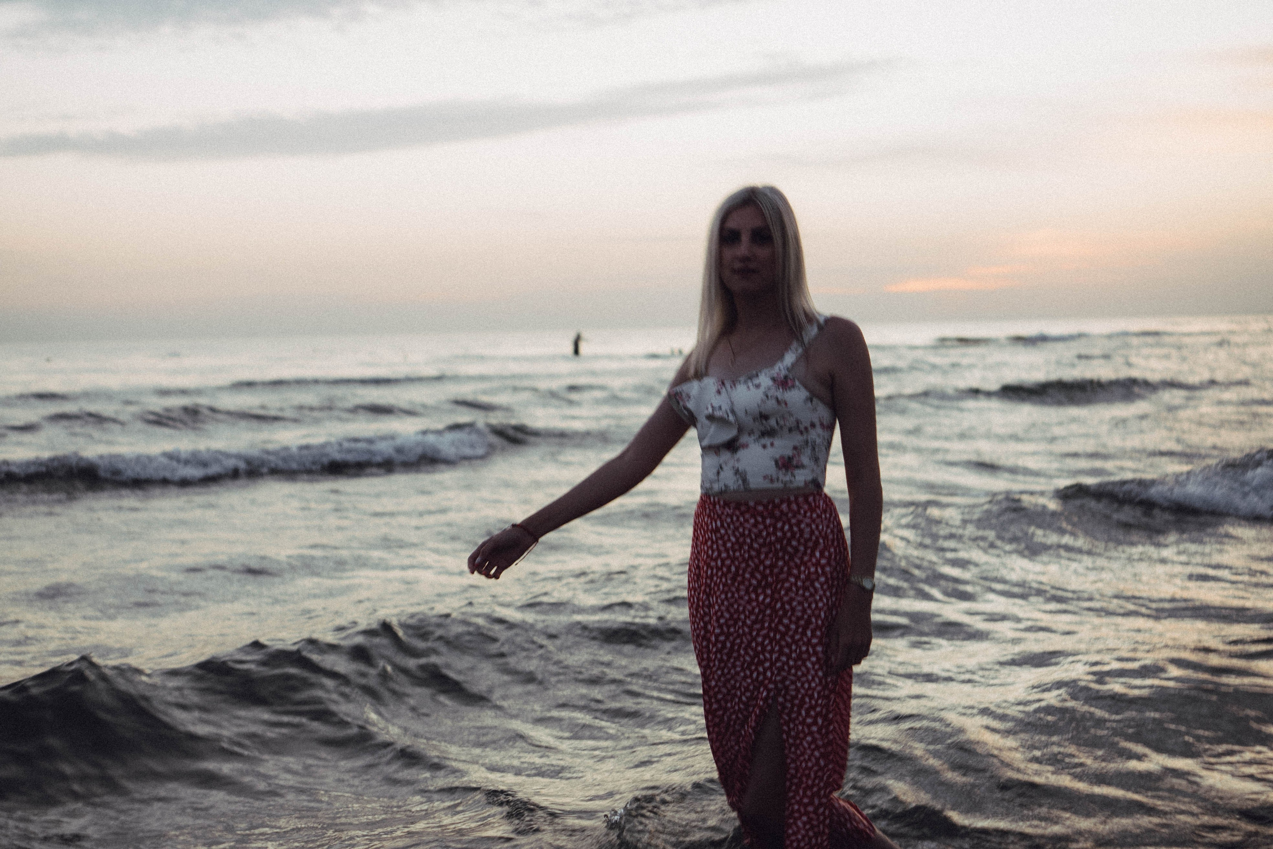 Июльский вечер на берегу черного моря. Профессиональный фотограф, Санкт-Петербург — Виктория Богомолова