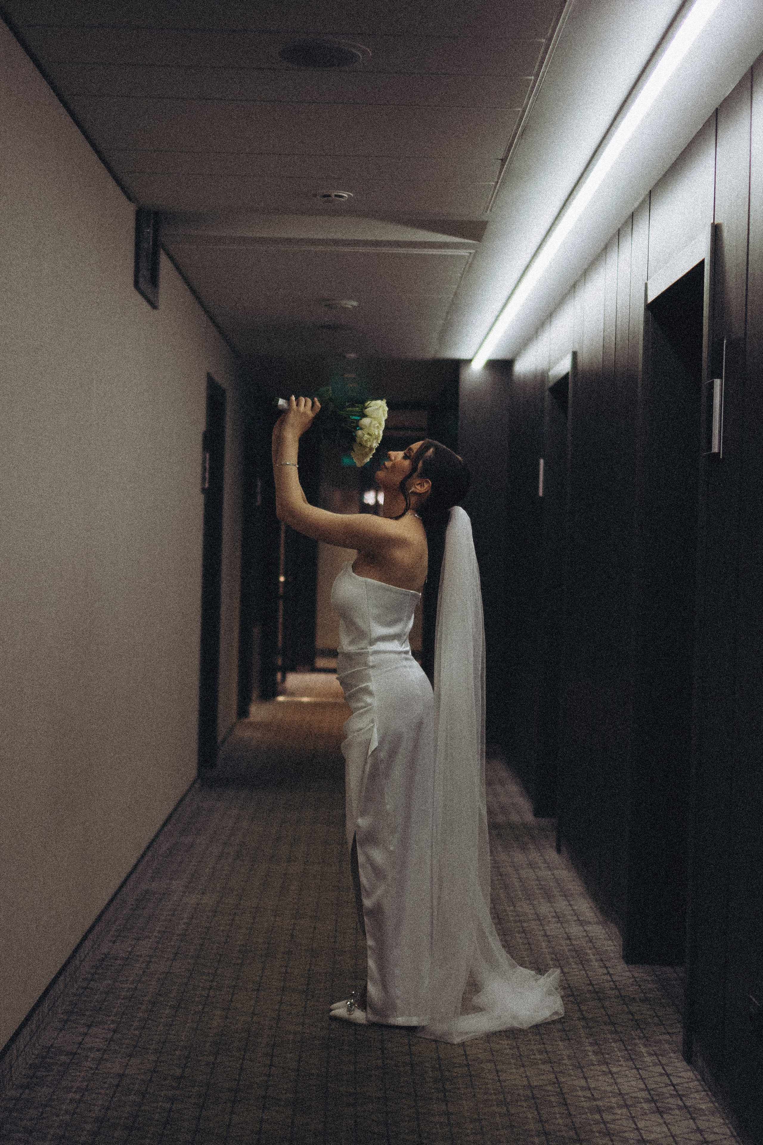 СВАДЕБНАЯ СЬЕМКА СБОРОВ ЖЕНИХА И НЕВЕСТЫ В ОТЕЛЕ И ТАКЖЕ ФОТОСЕССИИЯ В ОТЕЛЕЕ МЕГАПОЛИС БРЯНСК. Профессиональный фотограф, Санкт-Петербург — Виктория Богомолова