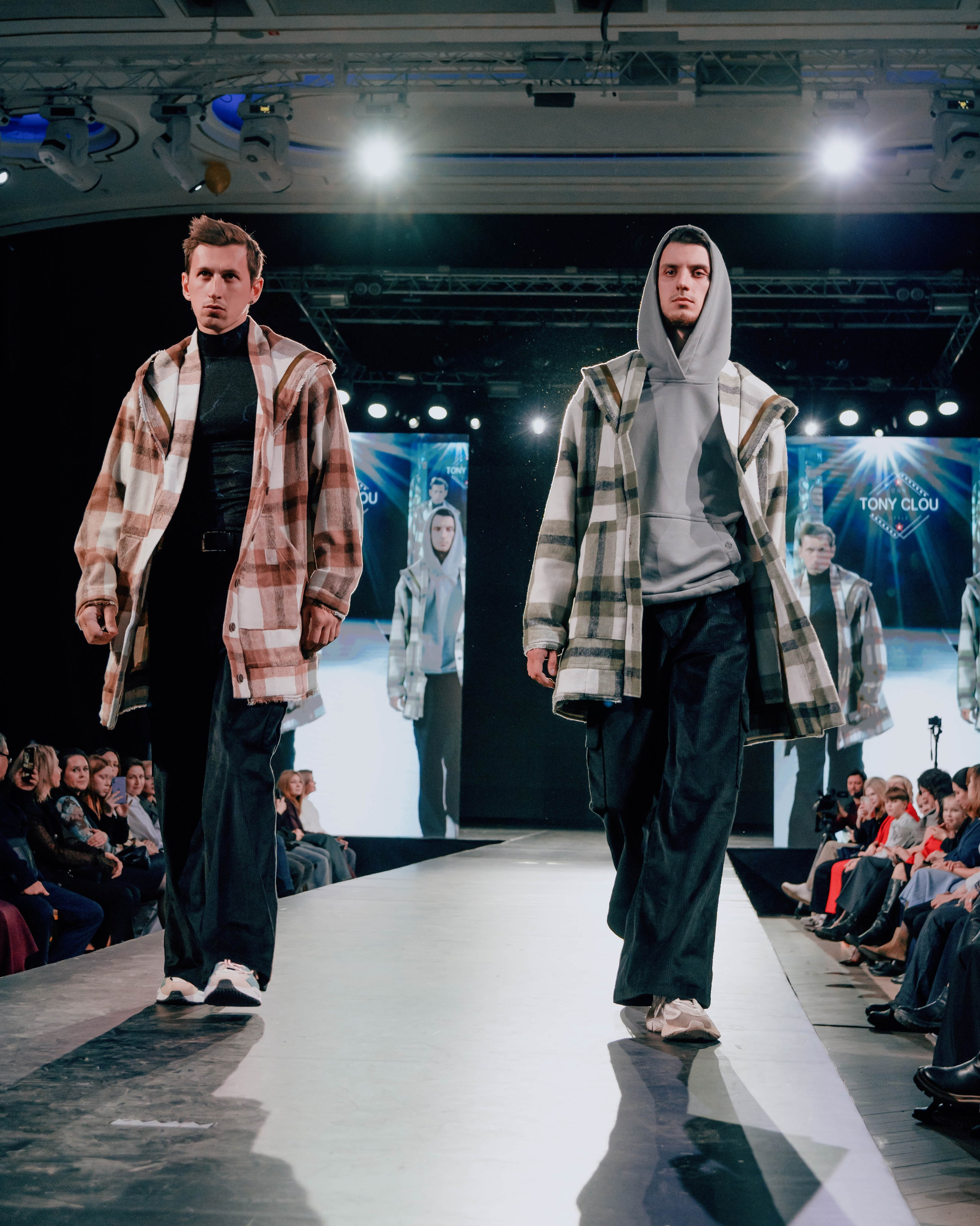 Съёмка fashion-показов и мероприятий в мире моды. Фотограф Екатеринбург для вас или вашего бренда