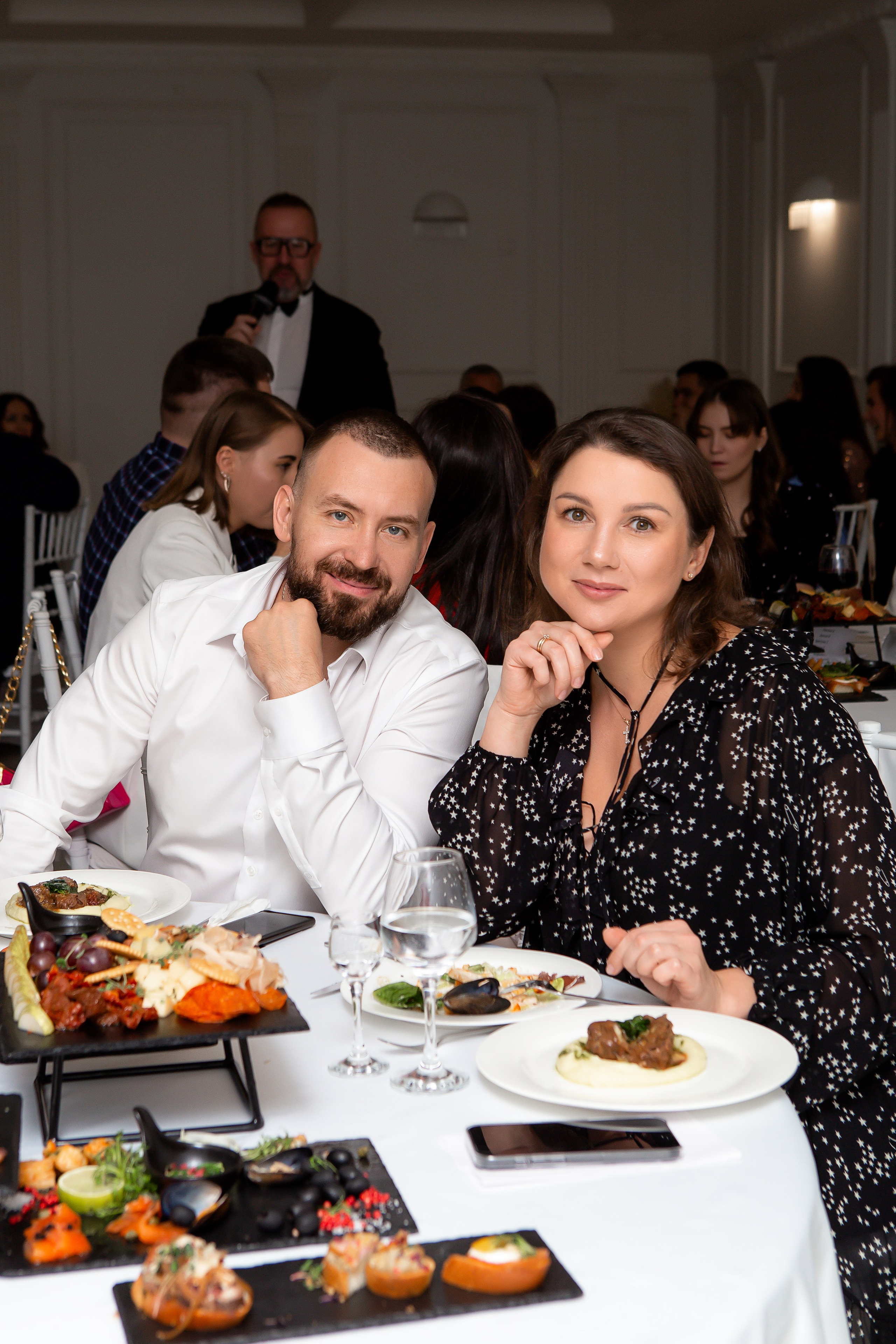 Юбилей стоматологии. Контент фотограф, съемка для маркетплейсов, фуд съемка и репортажи в Новосибирске Ралия Галеева