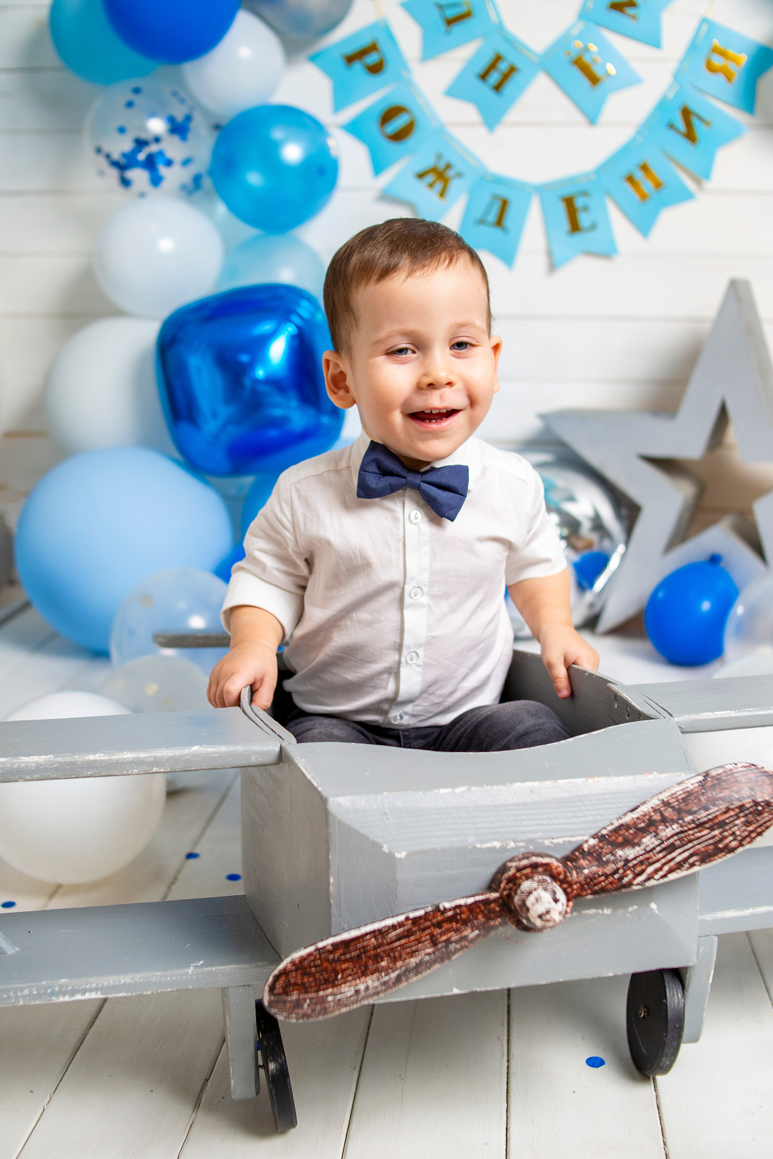 Гордей @vlasova_anna261094 в детской фотостудии @bambino_fotostudio_sochi. Семейный фотограф Валентина Качур в Сочи