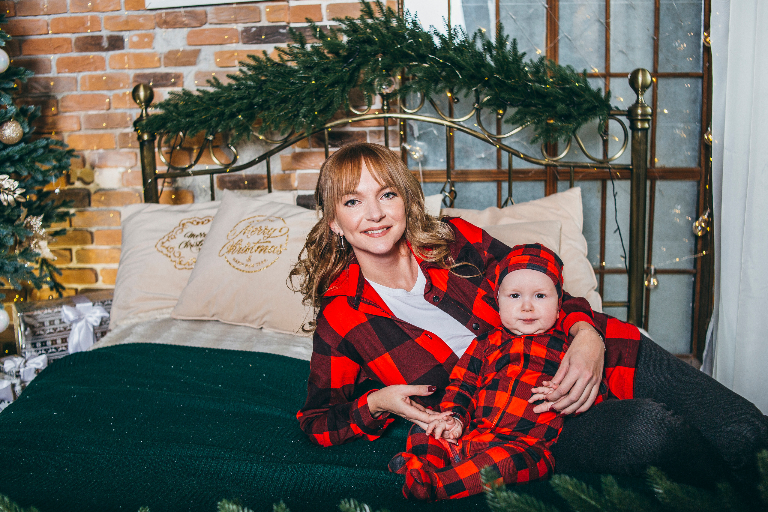 Новогодняя в фотостудии Лица (Гагарина 78). Семейный фотограф Валентина Качур в Сочи