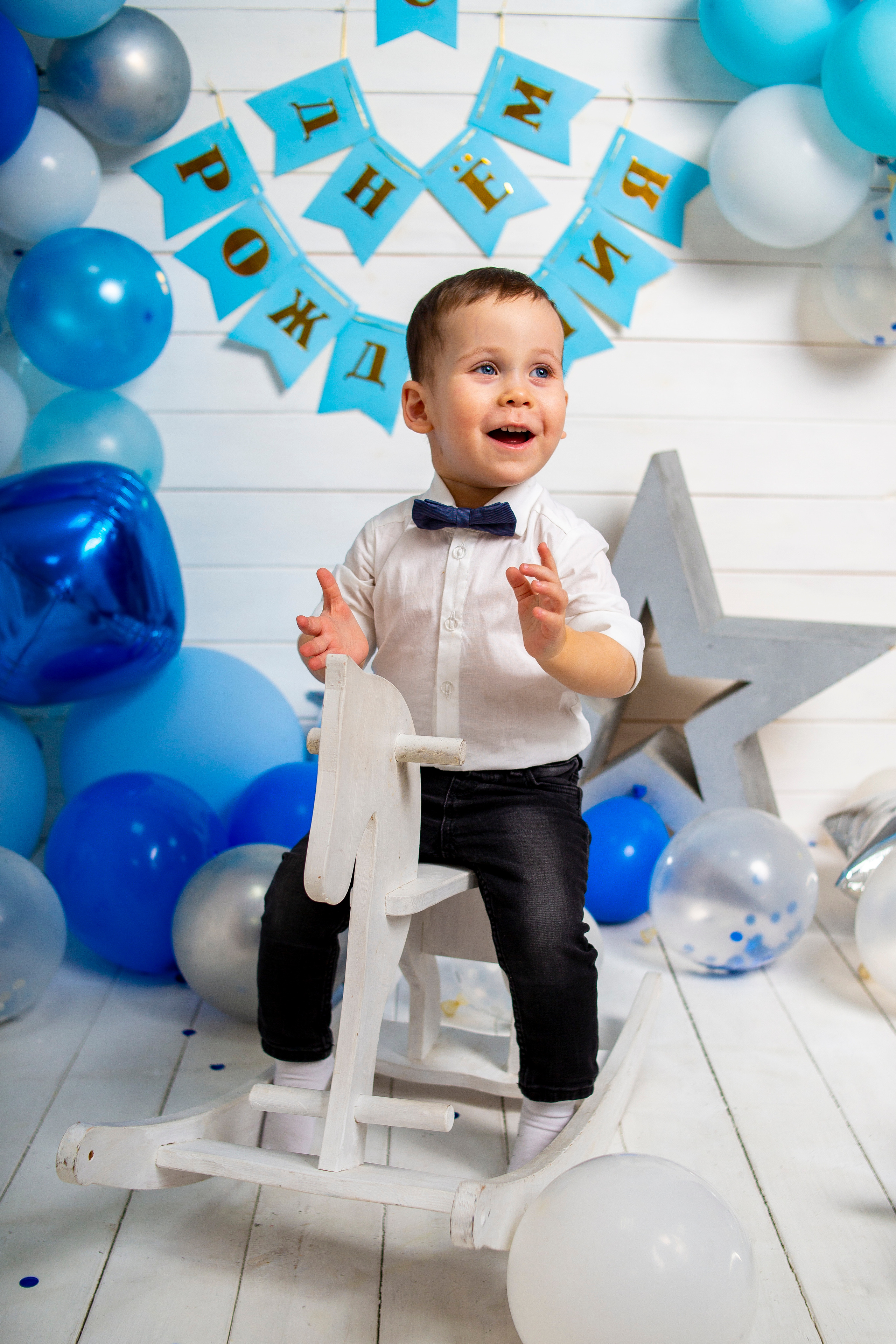 Гордей @vlasova_anna261094 в детской фотостудии @bambino_fotostudio_sochi. Семейный фотограф Валентина Качур в Сочи