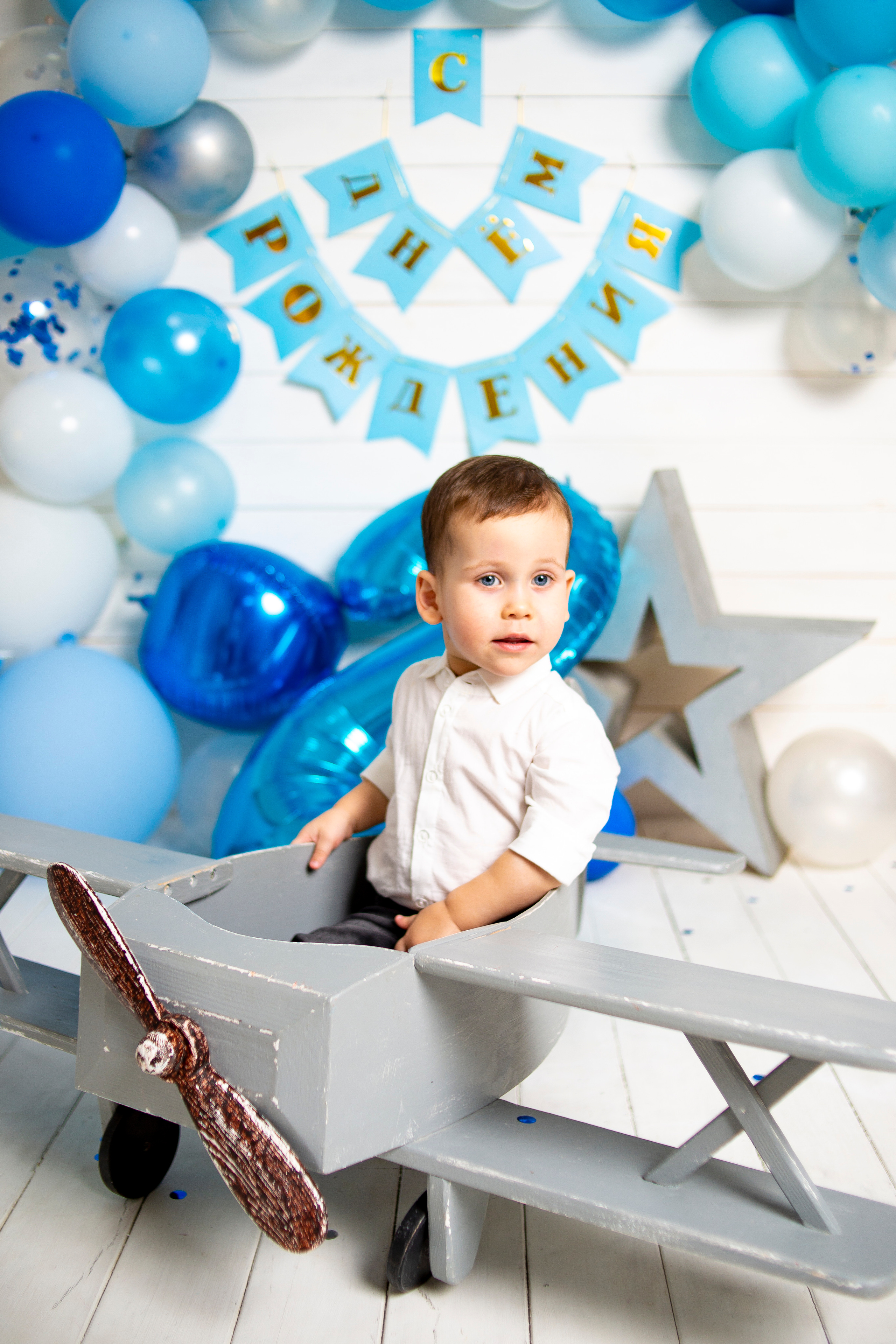 Гордей @vlasova_anna261094 в детской фотостудии @bambino_fotostudio_sochi. Семейный фотограф Валентина Качур в Сочи