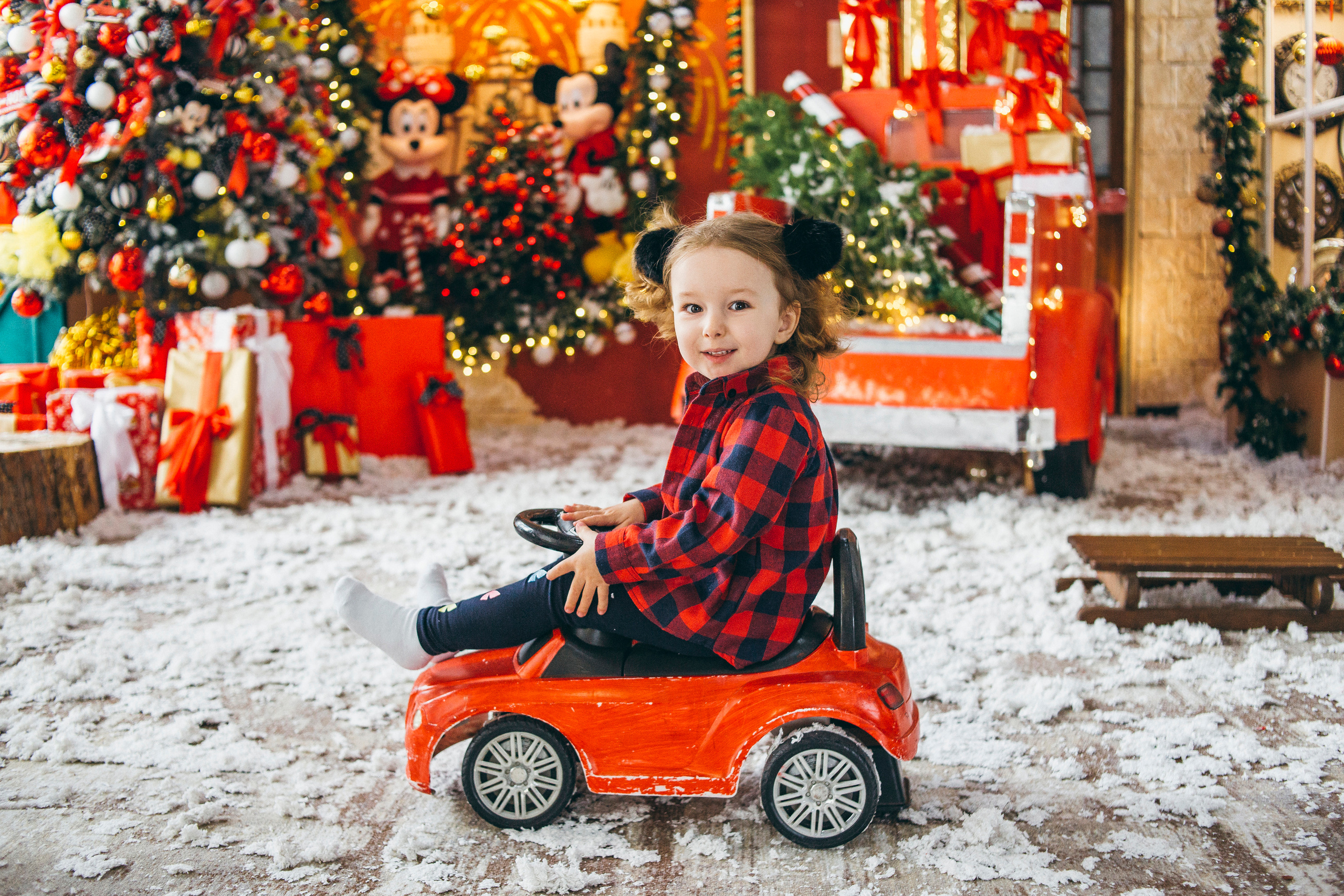 Новогодняя в фотостудии Лица (Гагарина 78). Семейный фотограф Валентина Качур в Сочи