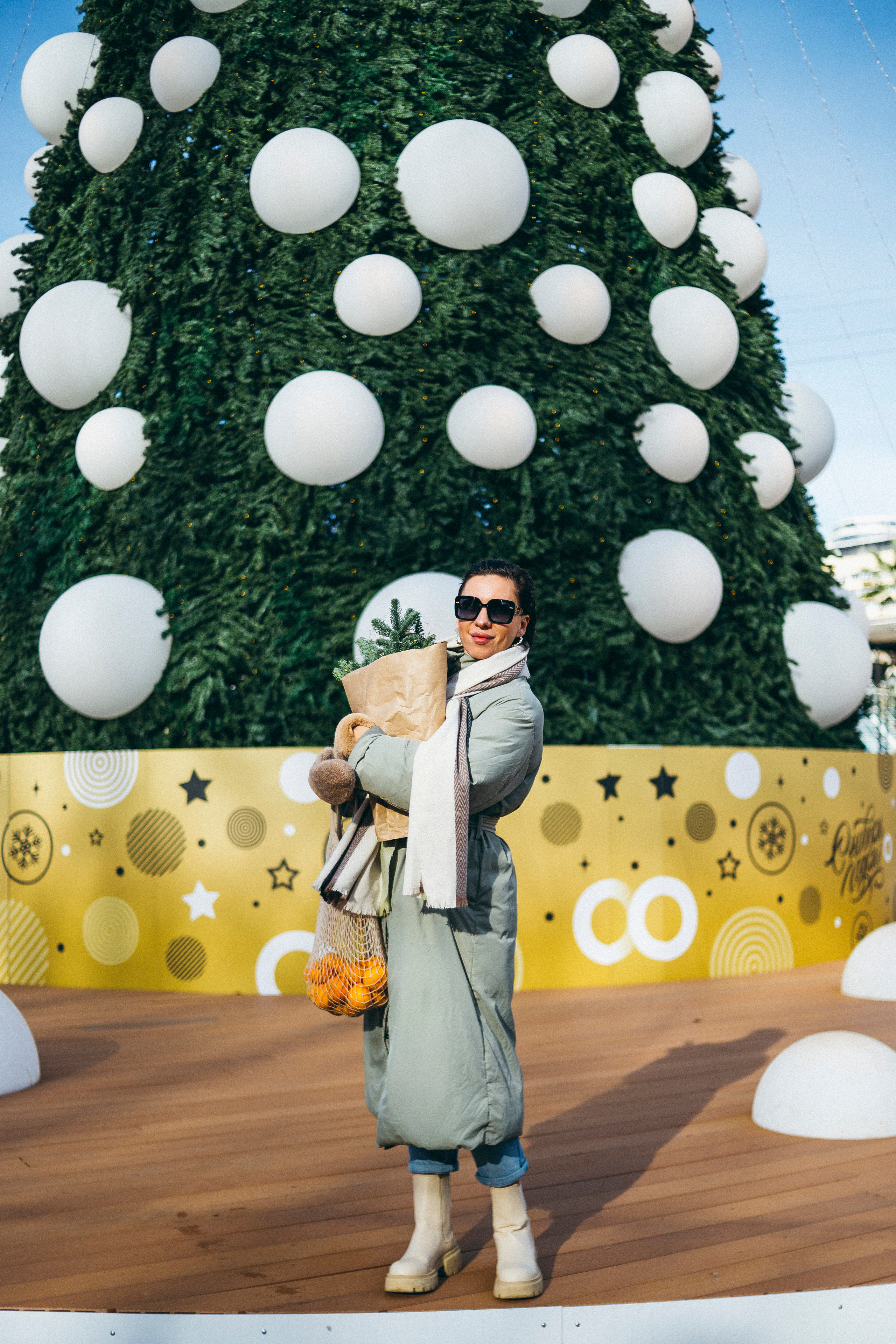 Новогодняя прогулка с Дианой @di_laviie. Семейный фотограф Валентина Качур в Сочи