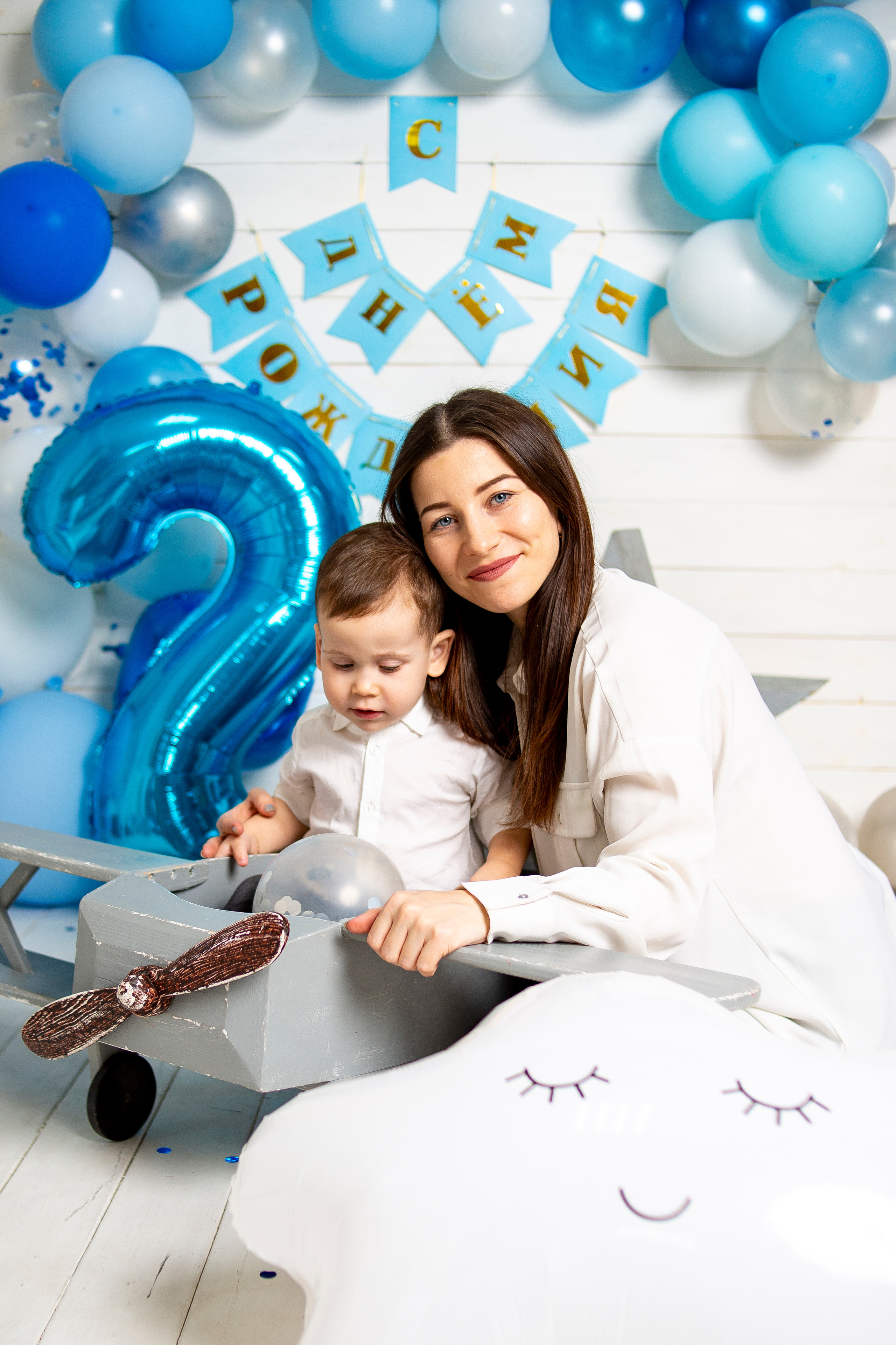 Гордей @vlasova_anna261094 в детской фотостудии @bambino_fotostudio_sochi. Семейный фотограф Валентина Качур в Сочи