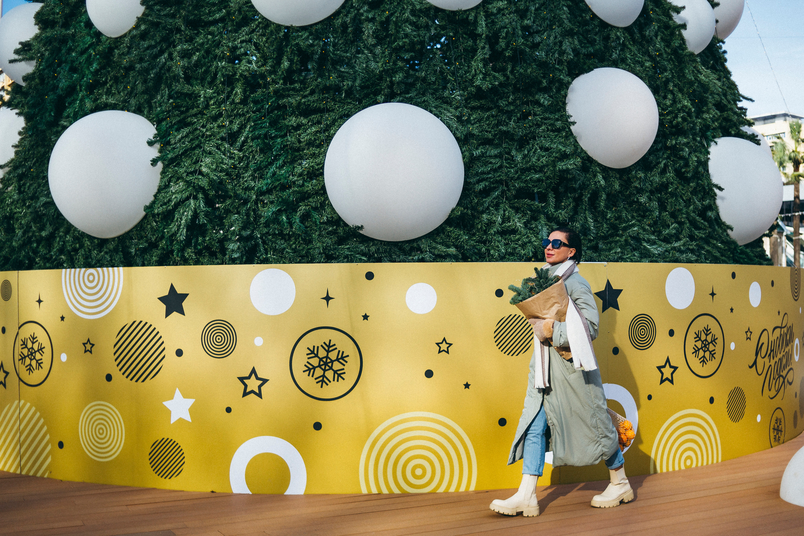 Новогодняя прогулка с Дианой @di_laviie. Семейный фотограф Валентина Качур в Сочи