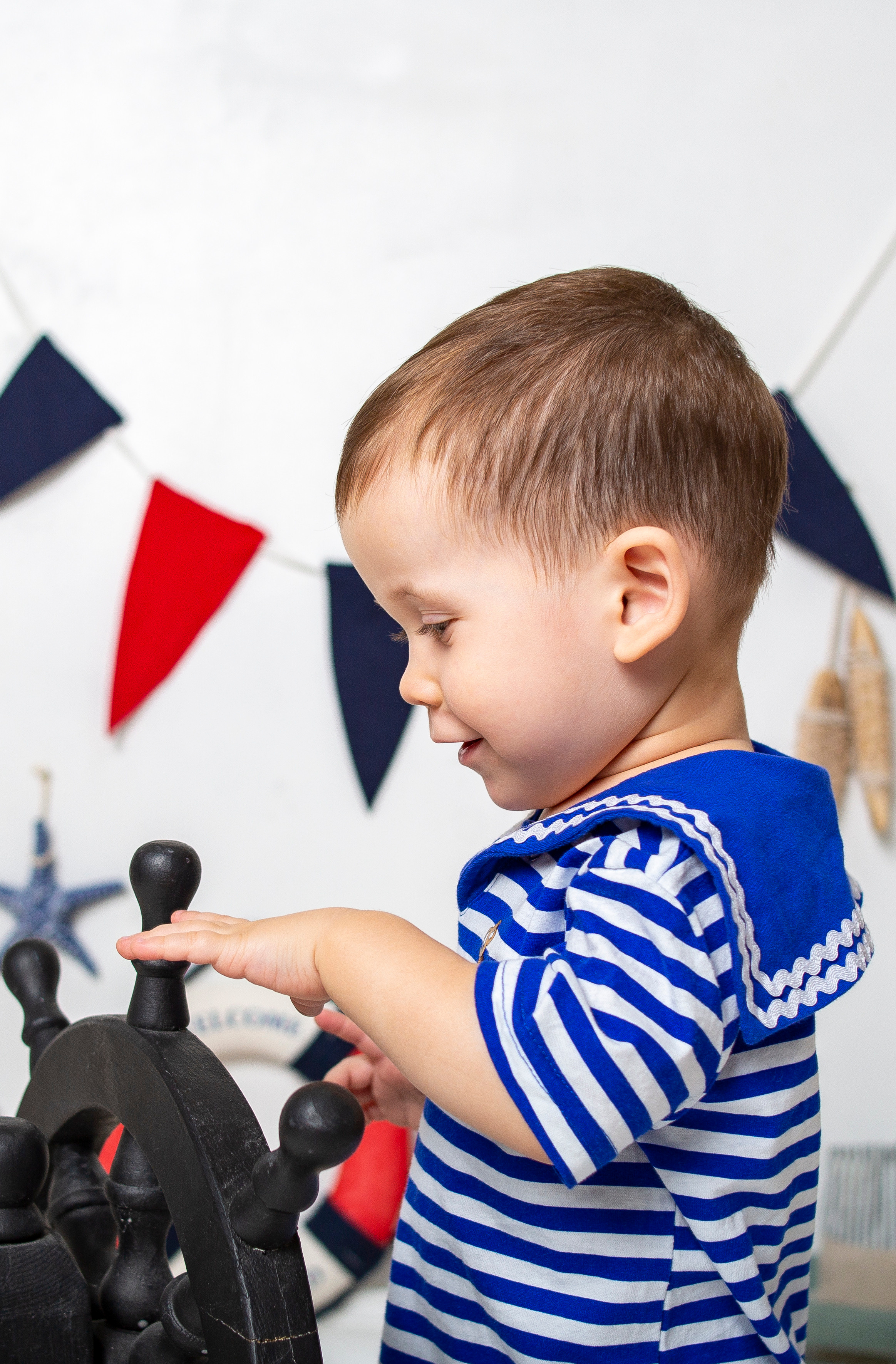 Гордей @vlasova_anna261094 в детской фотостудии @bambino_fotostudio_sochi. Семейный фотограф Валентина Качур в Сочи